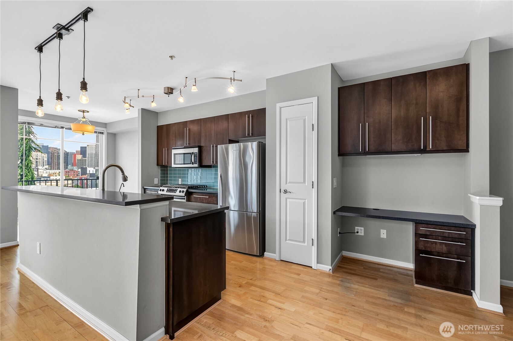 124 Bellevue Avenue 601 Property Photo 1