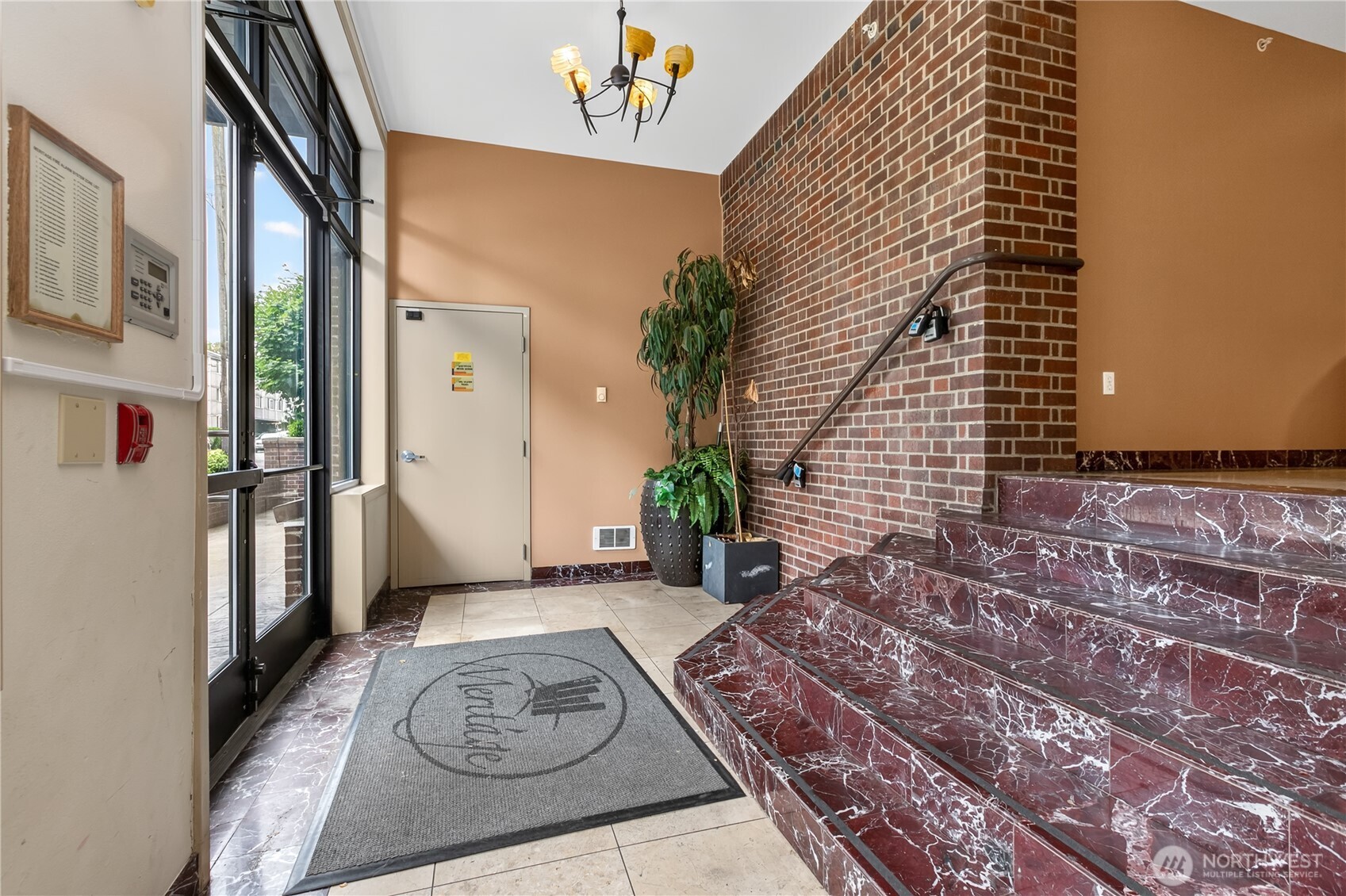 124 Bellevue Avenue 601 Property Photo 4