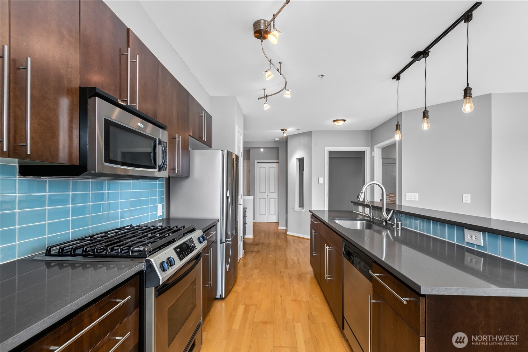 124 Bellevue Avenue 601 Property Photo 13