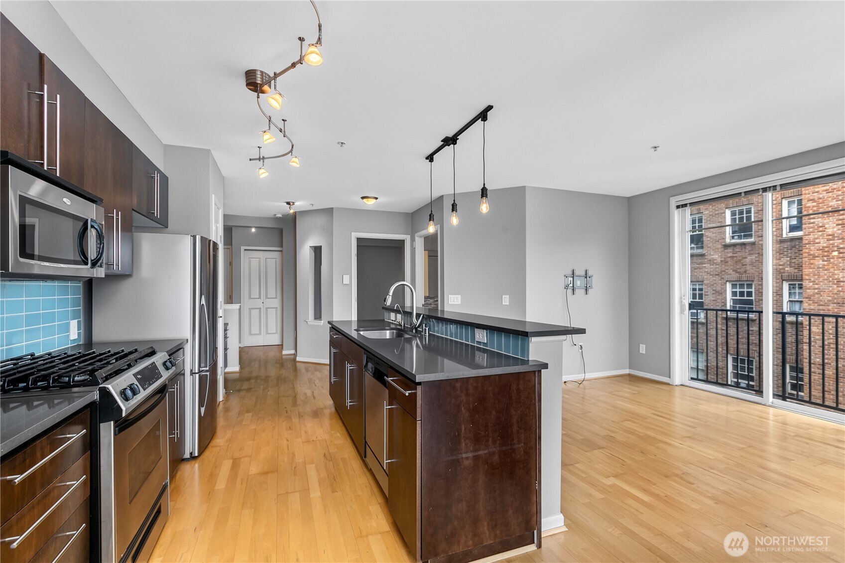 124 Bellevue Avenue 601 Property Photo 15