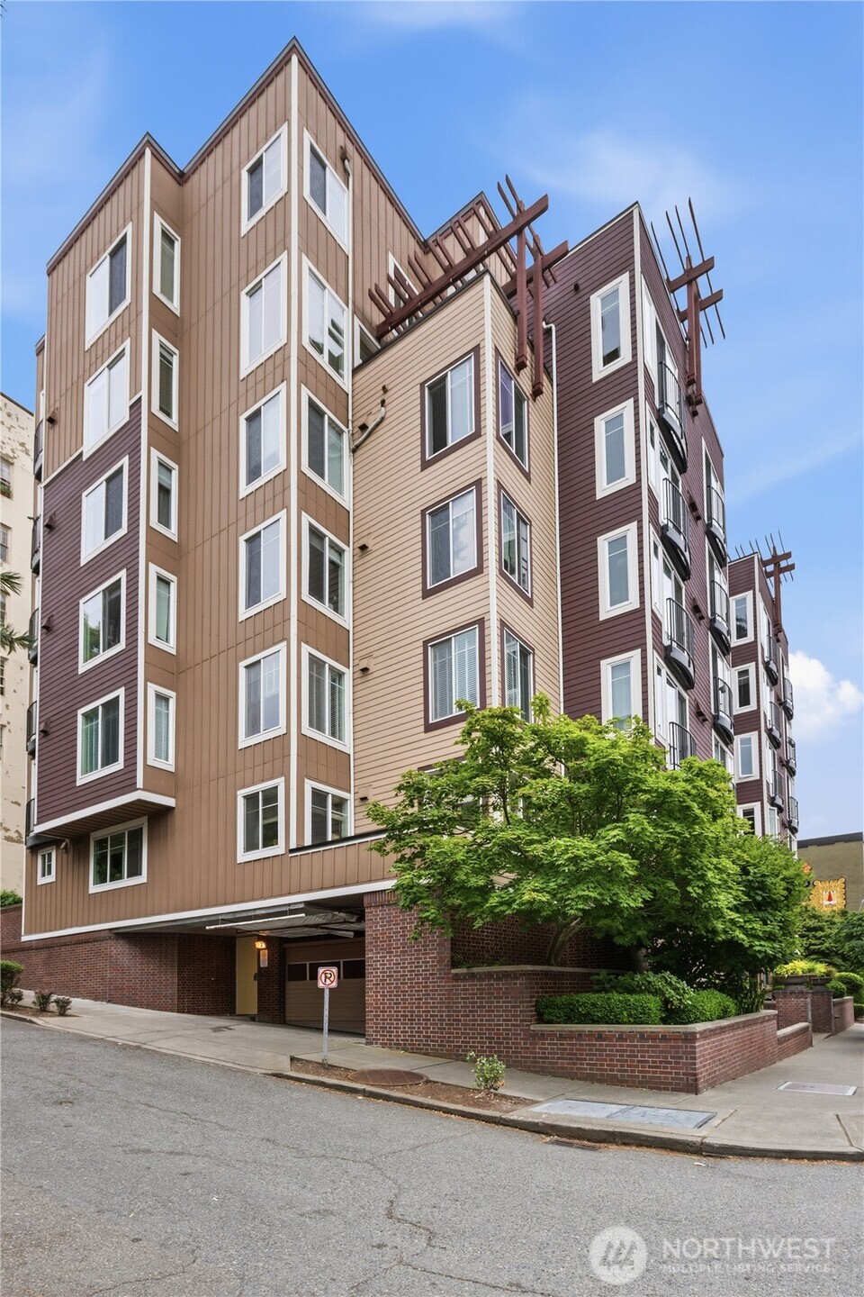 124 Bellevue Avenue 601 Property Photo 24