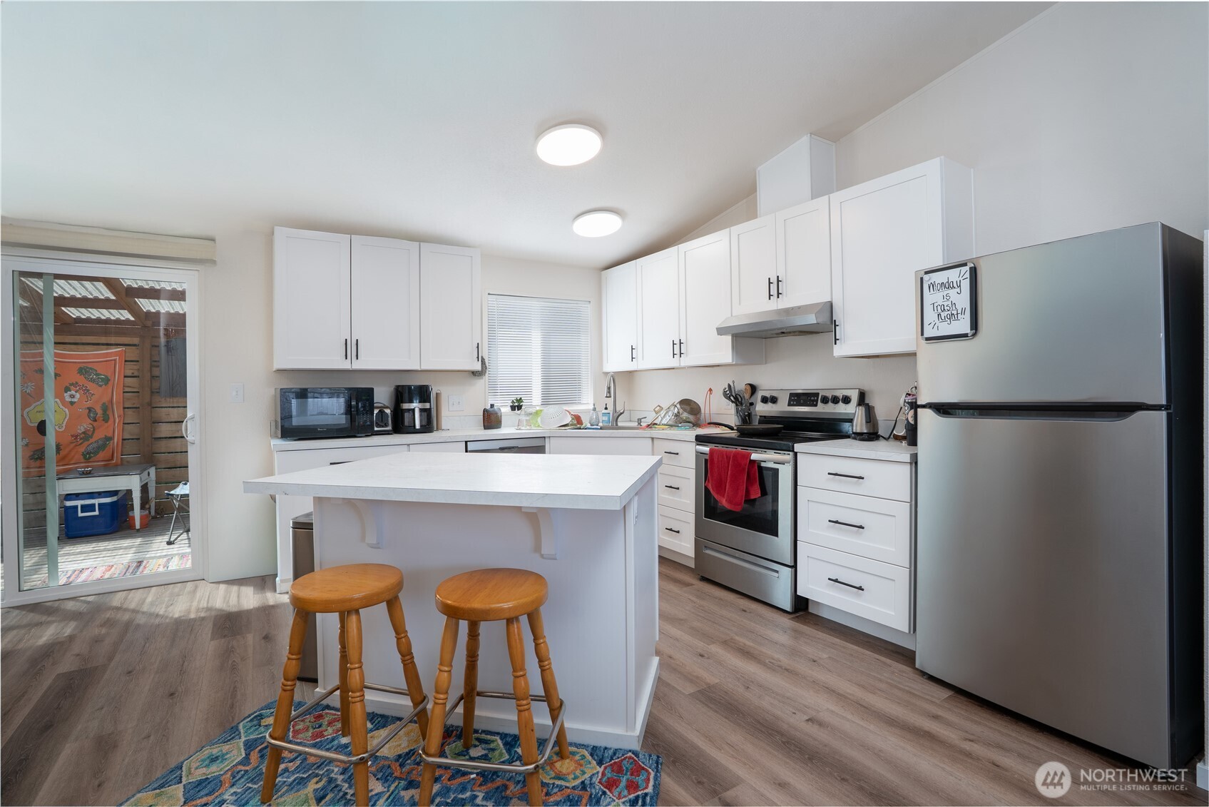 1402 103rd Street Property Photo 8