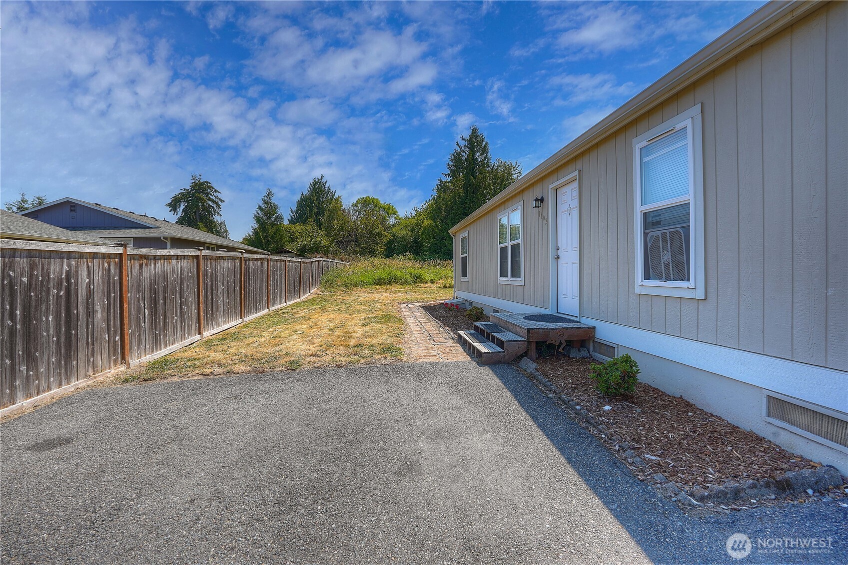 1402 103rd Street Property Photo 17