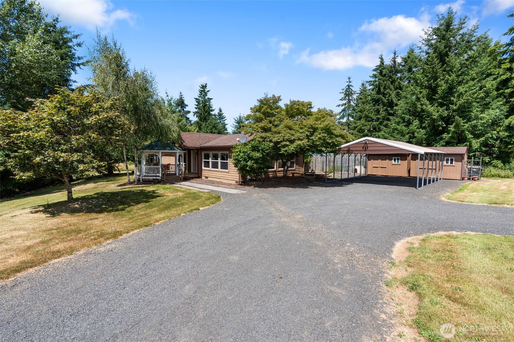 271 Romerman Road 26 Property Photo 4