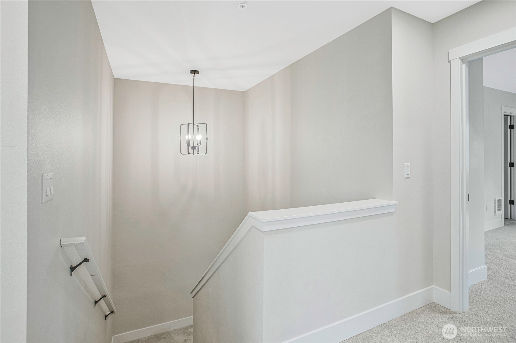1404 E 51st Street Property Photo 17