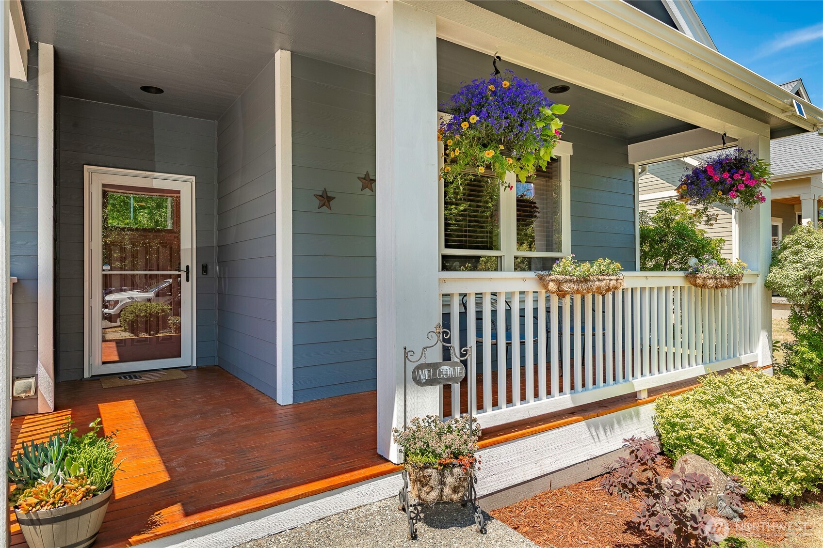 1461 Lupin Street Property Photo 3