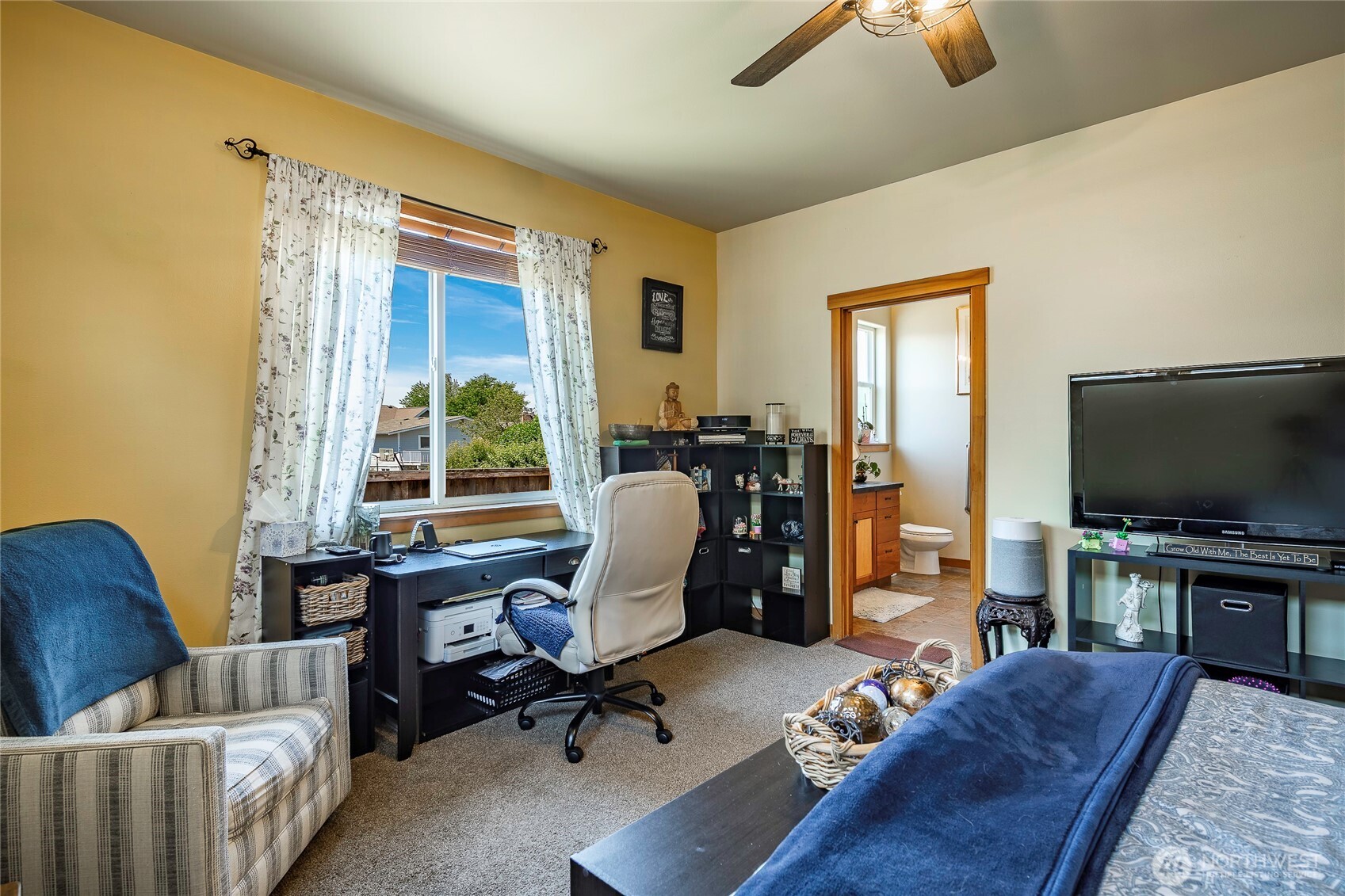 1461 Lupin Street Property Photo 19