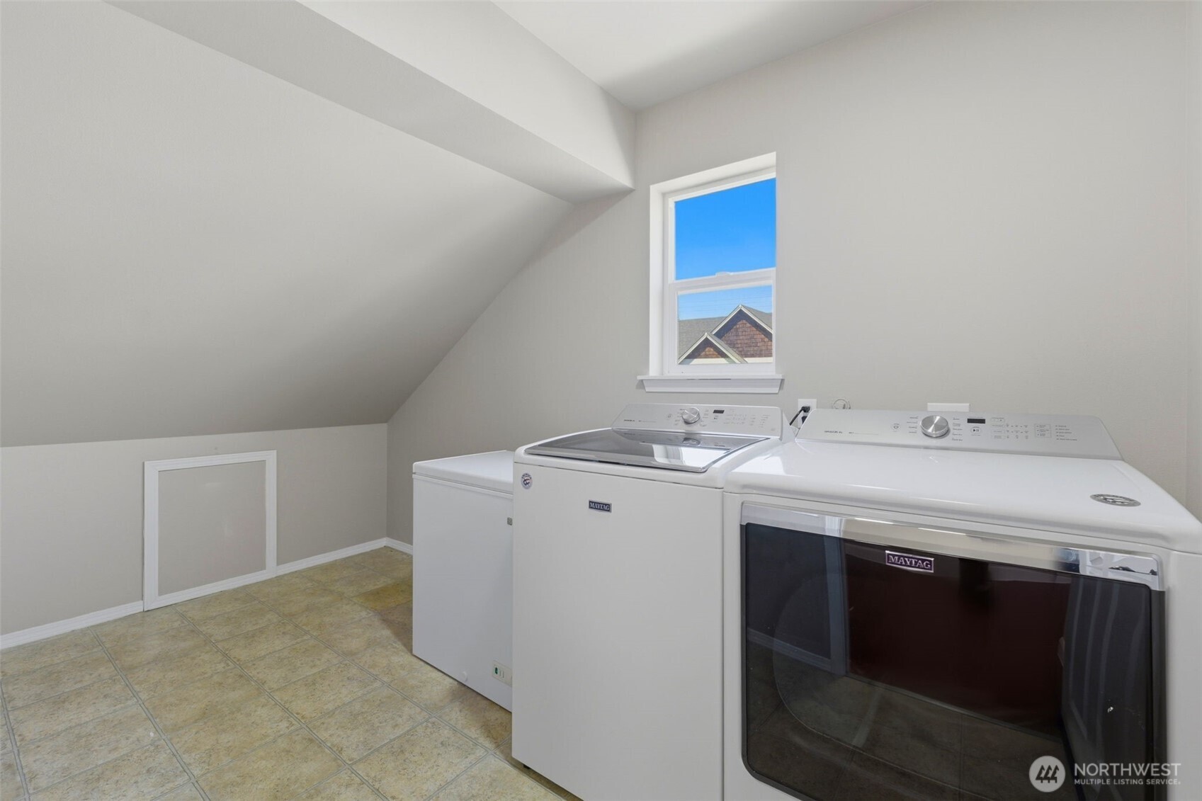 19215 25th Avenue Property Photo 35