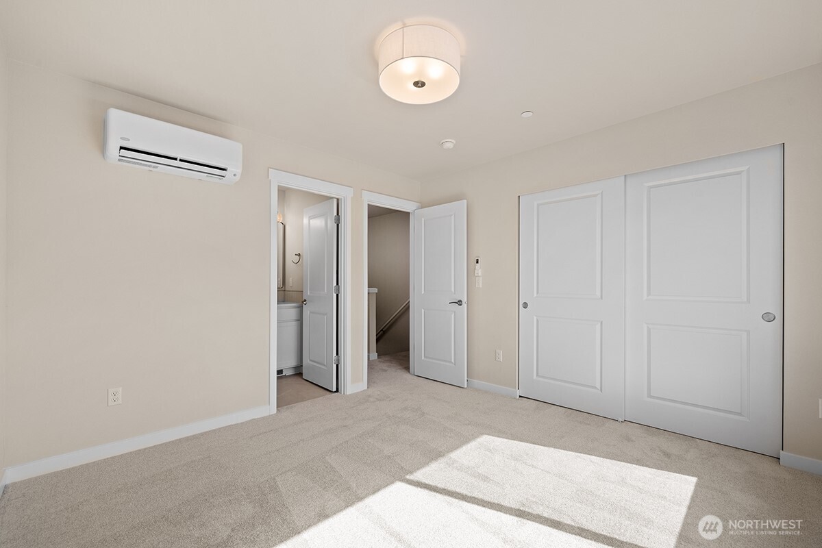 16823 Alder Way H3 Property Photo 29
