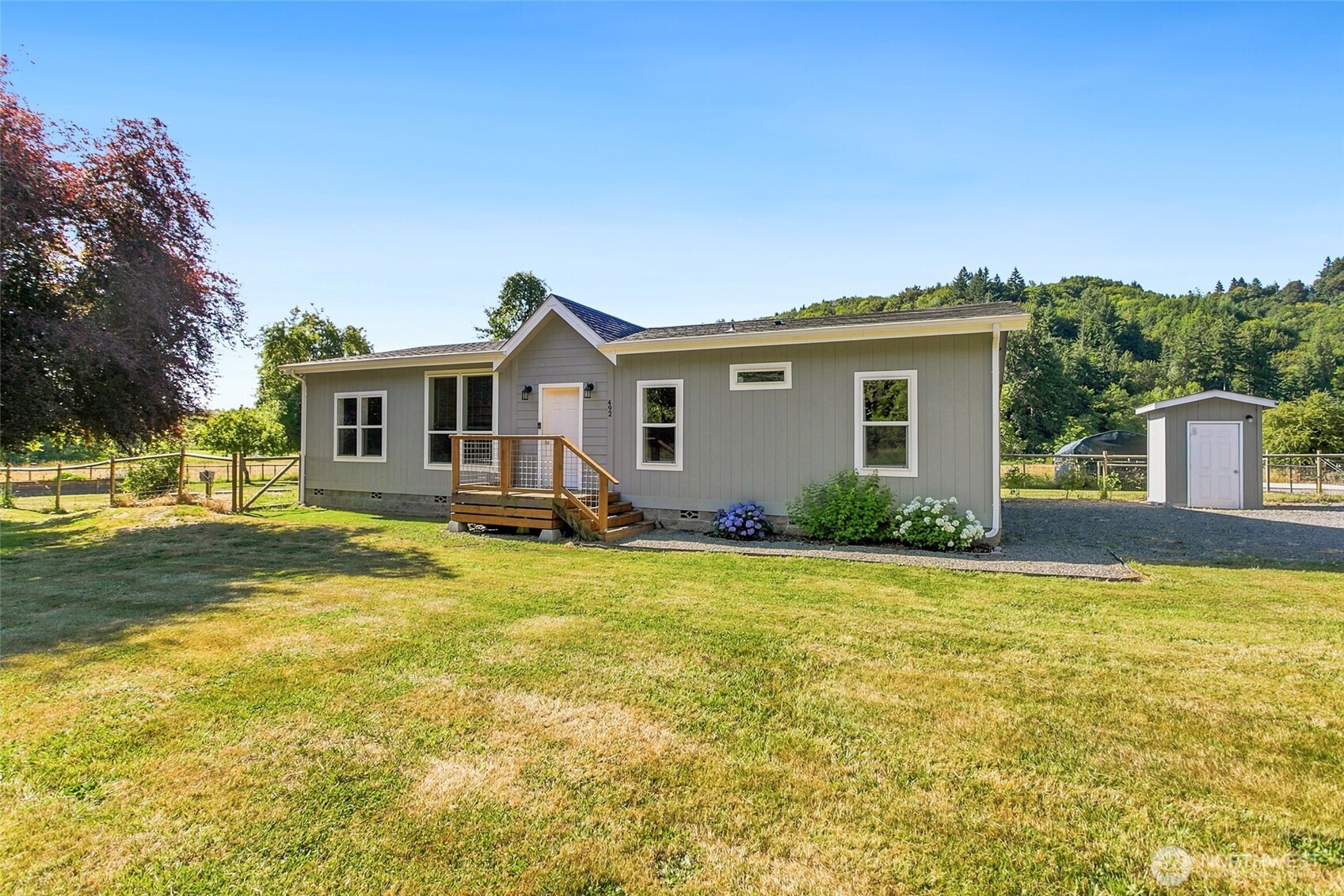 492 Coal Creek Road Property Photo 1