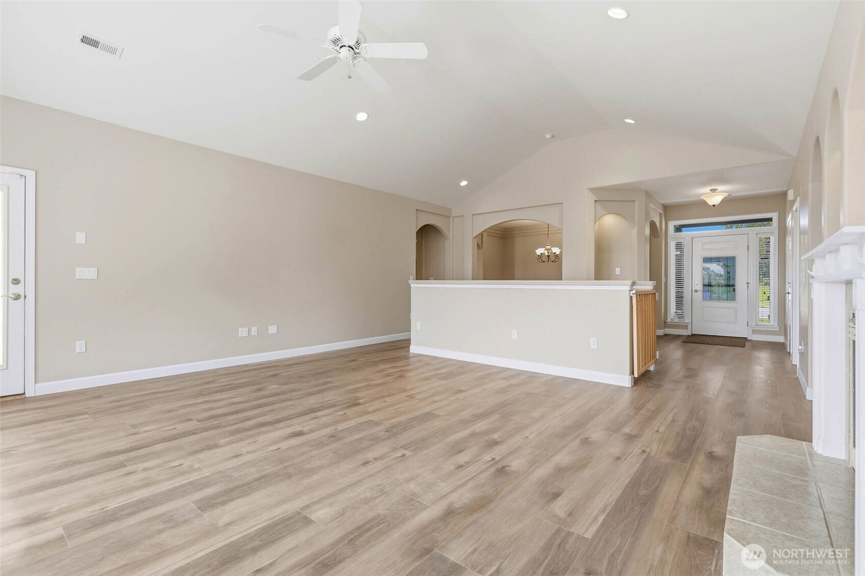 4004 Desert Plateau Property Photo 3