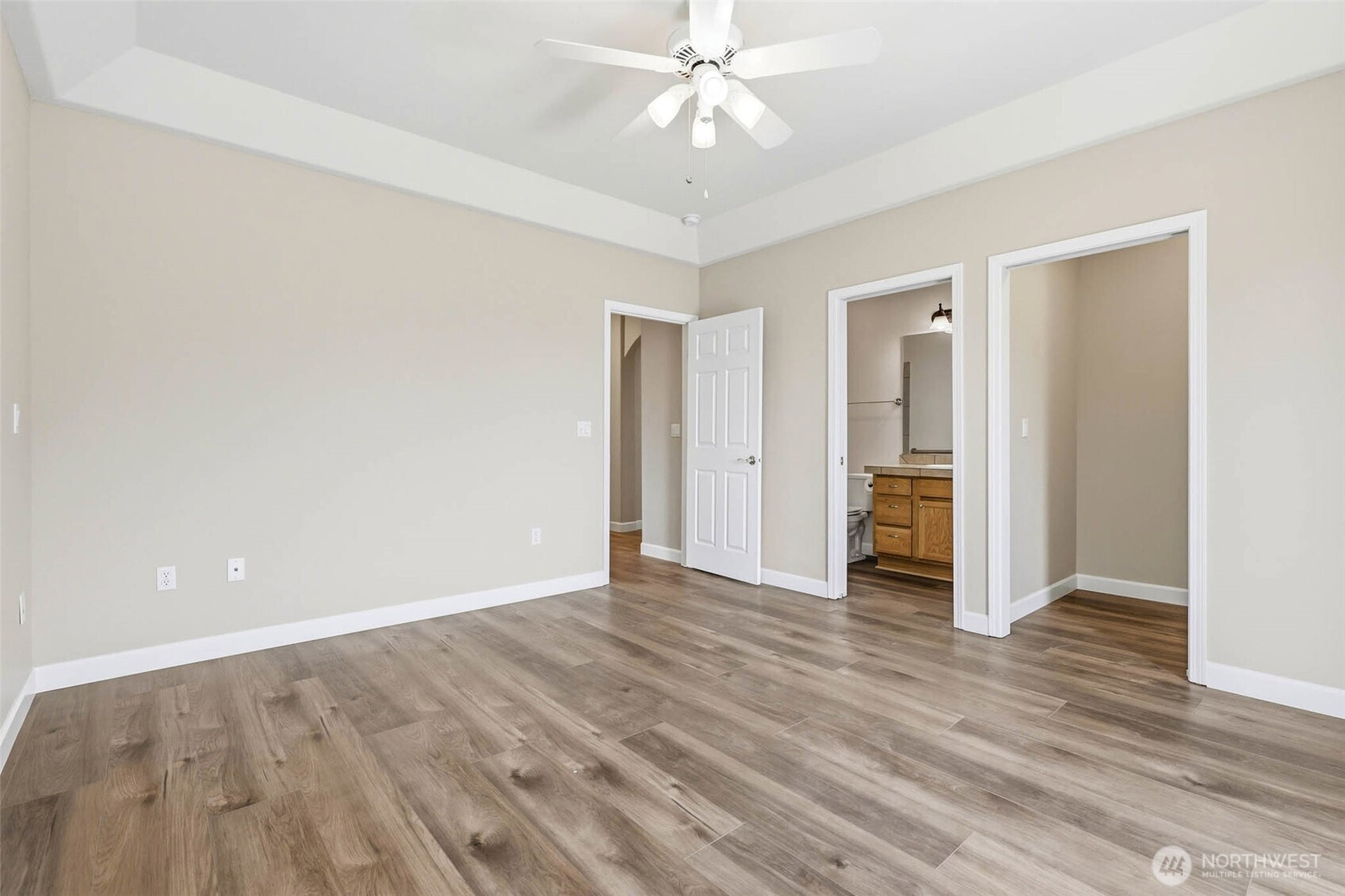4004 Desert Plateau Property Photo 14