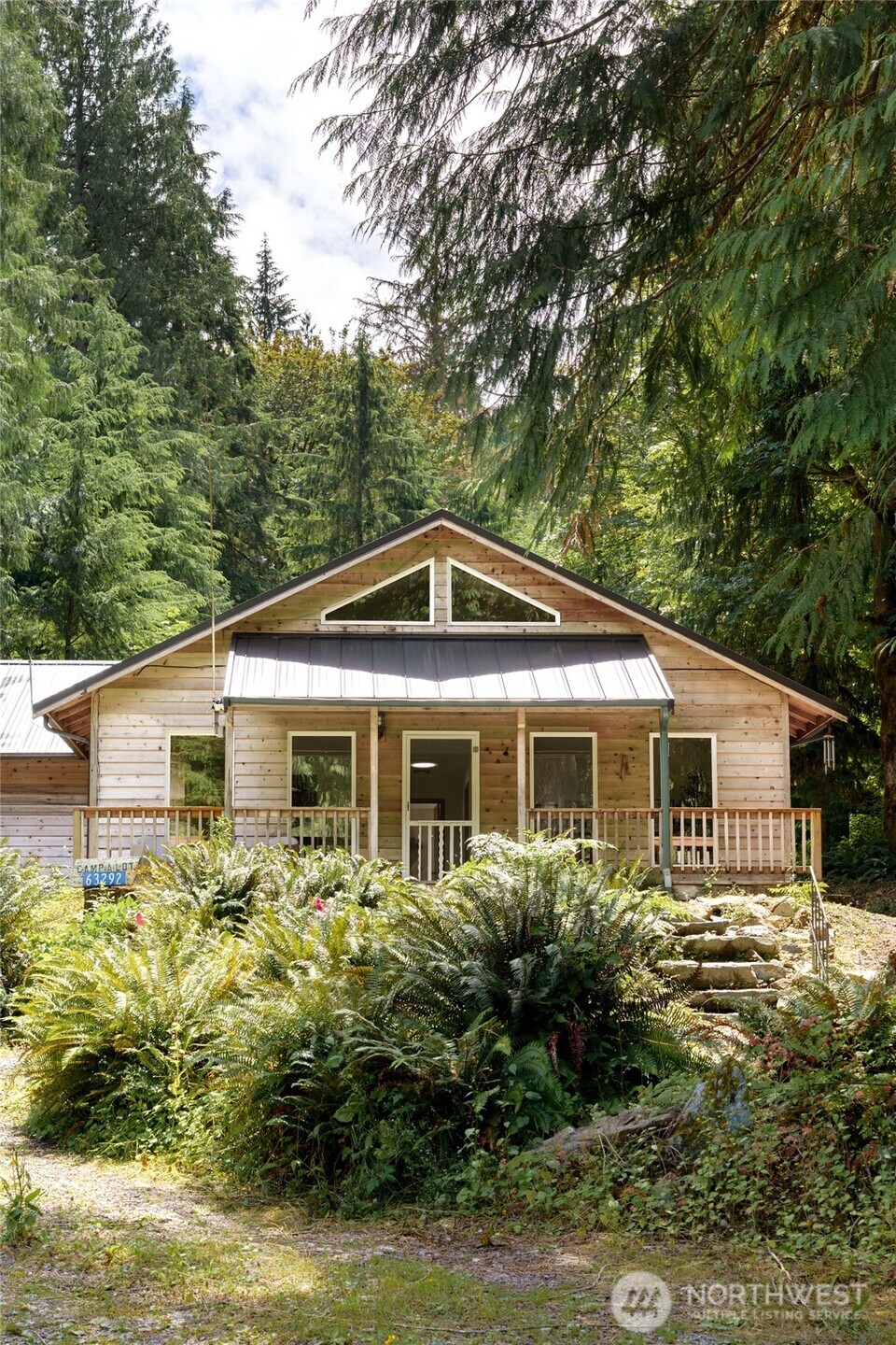 63292 W Ross Place Property Photo 4