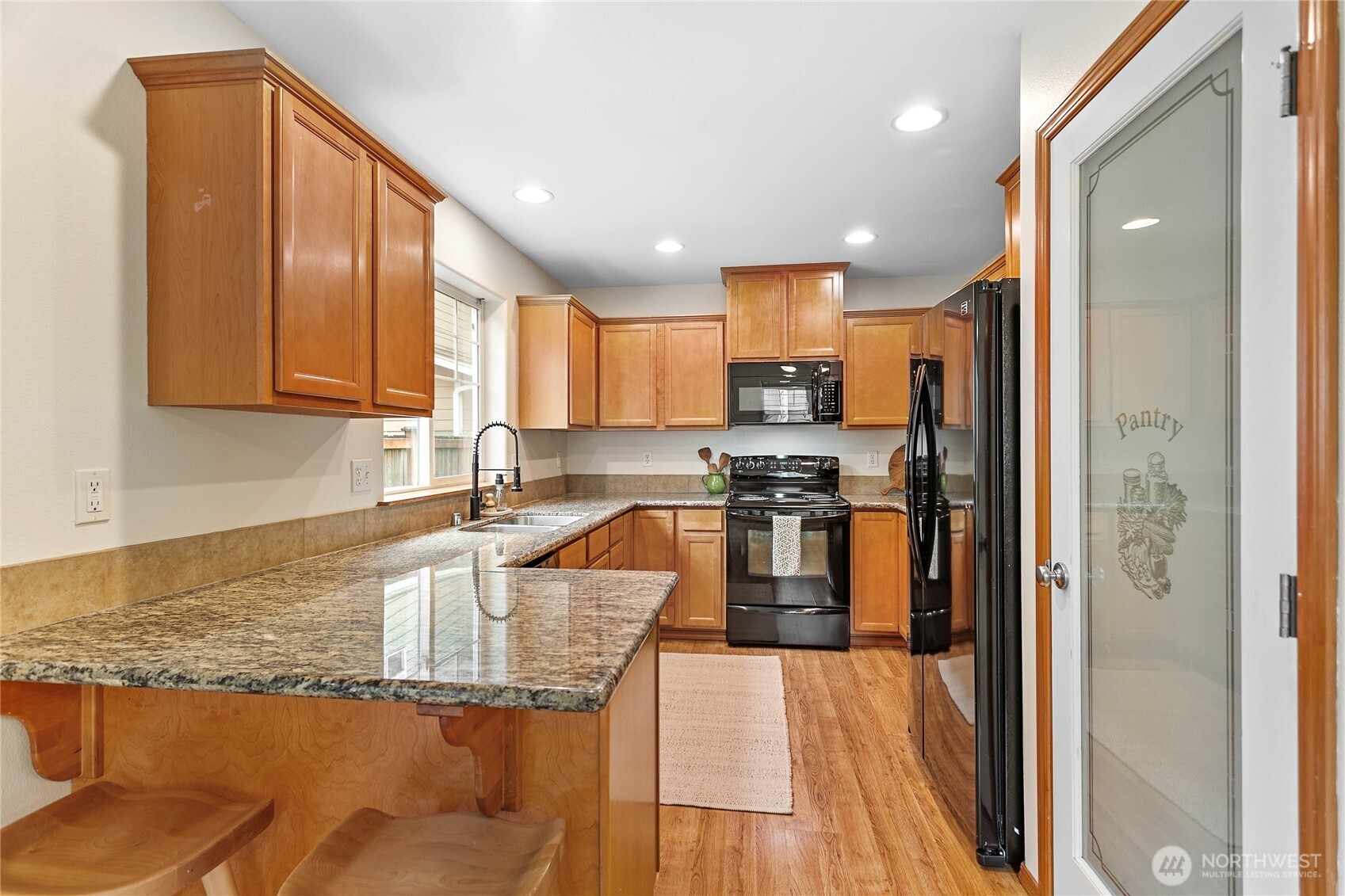 9926 2nd Place Property Photo 18