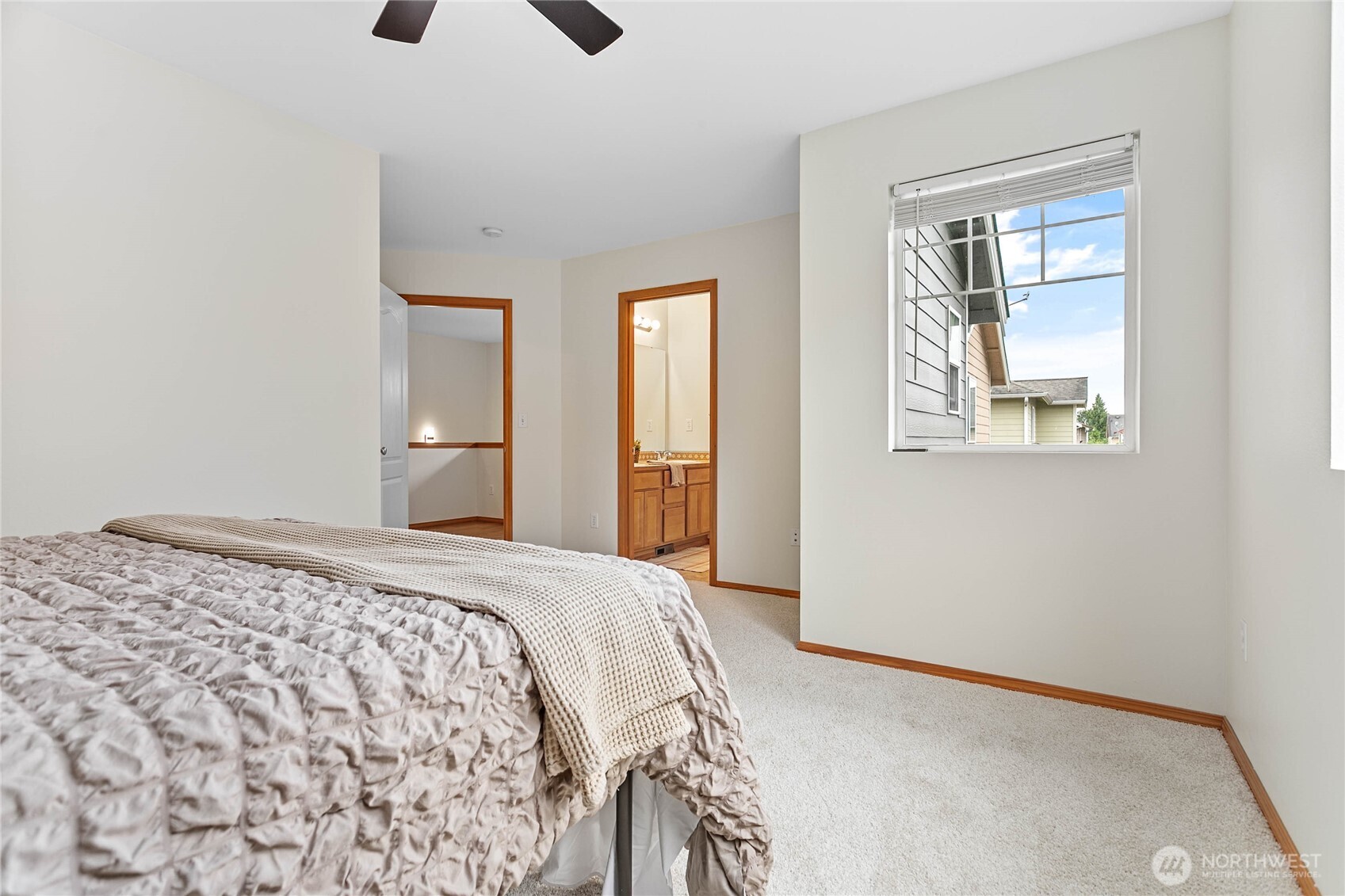 9926 2nd Place Property Photo 27