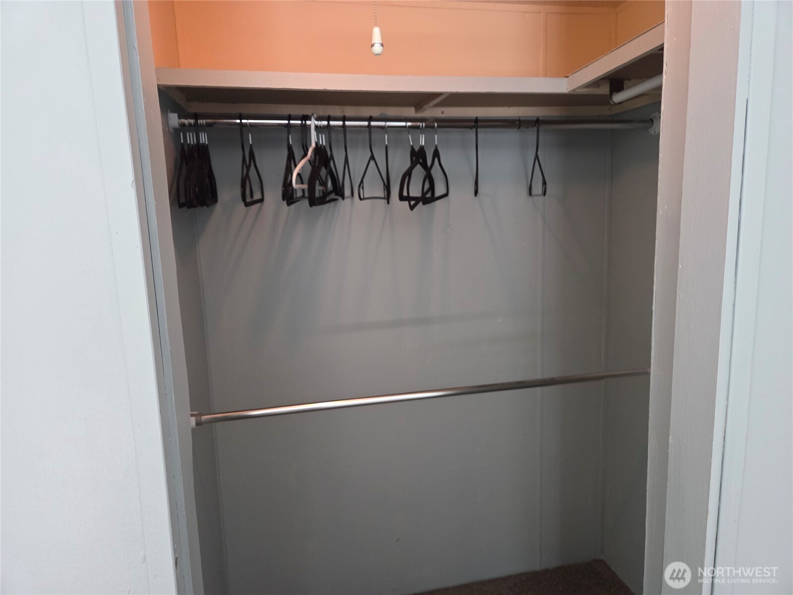 482 Hilltop Drive Property Photo 18
