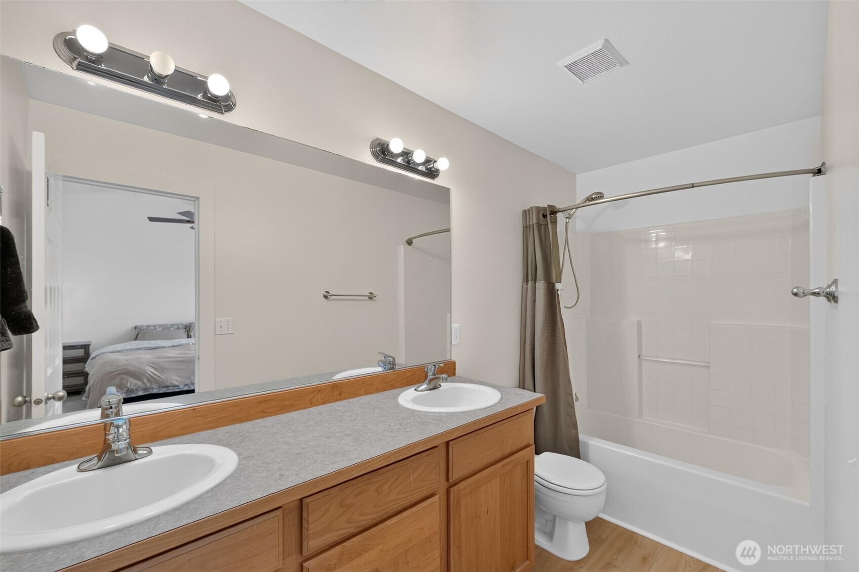 107 W 26th Avenue Property Photo 26