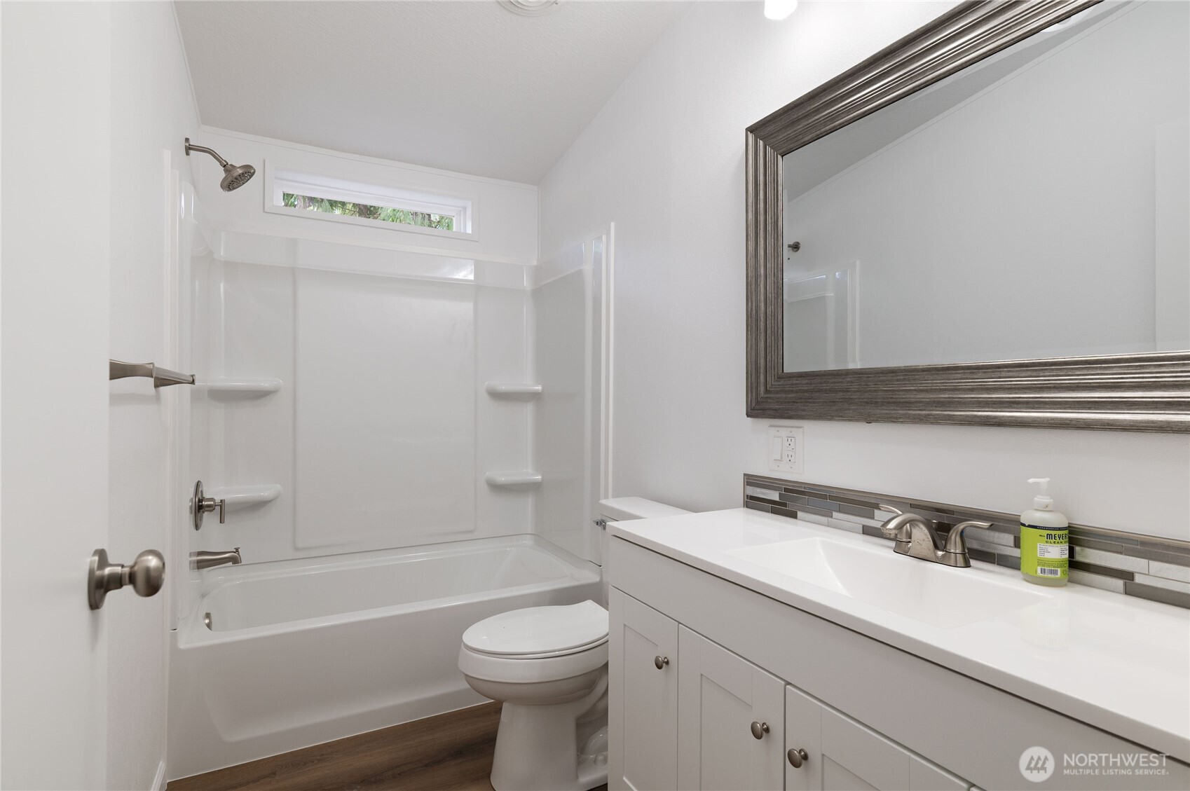 21 E Willopa Road Property Photo 34