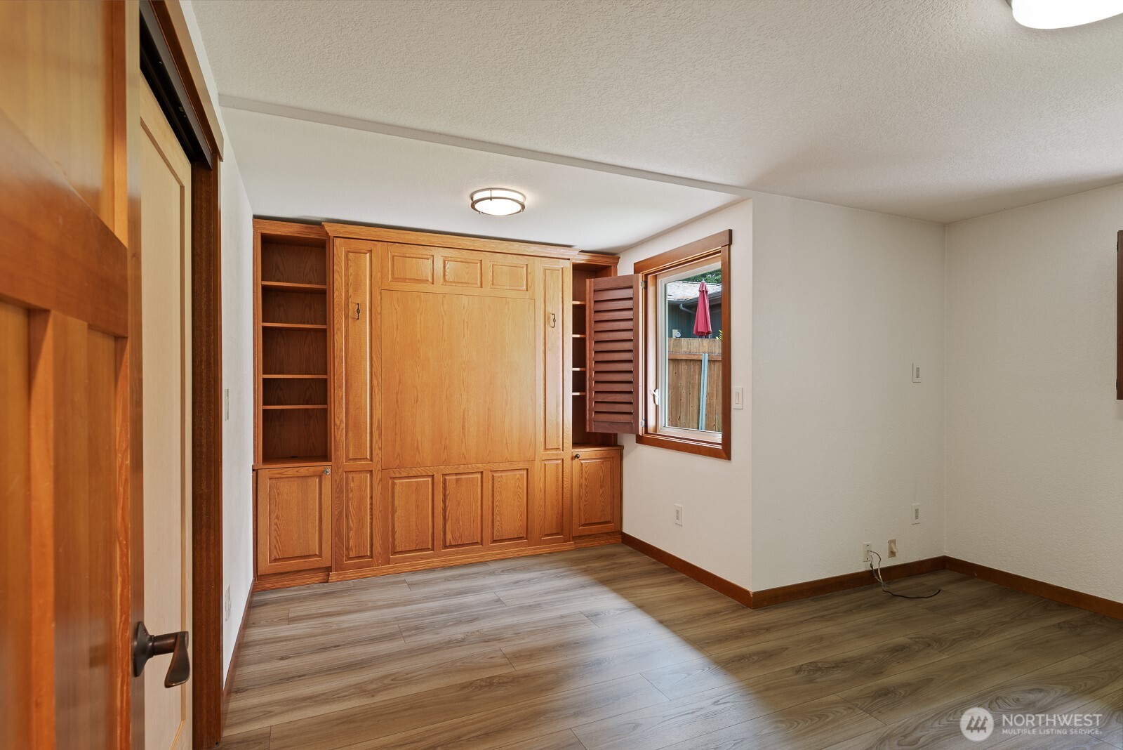 4053 Edith Point Road Property Photo 25