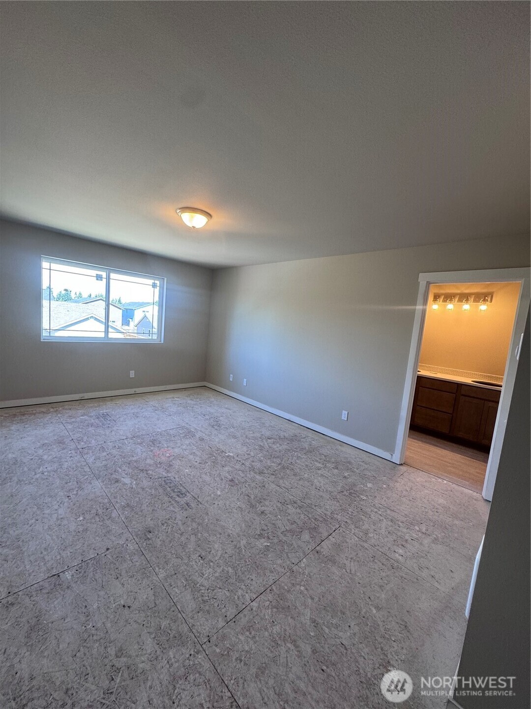 9512 Solberg Court Property Photo 7