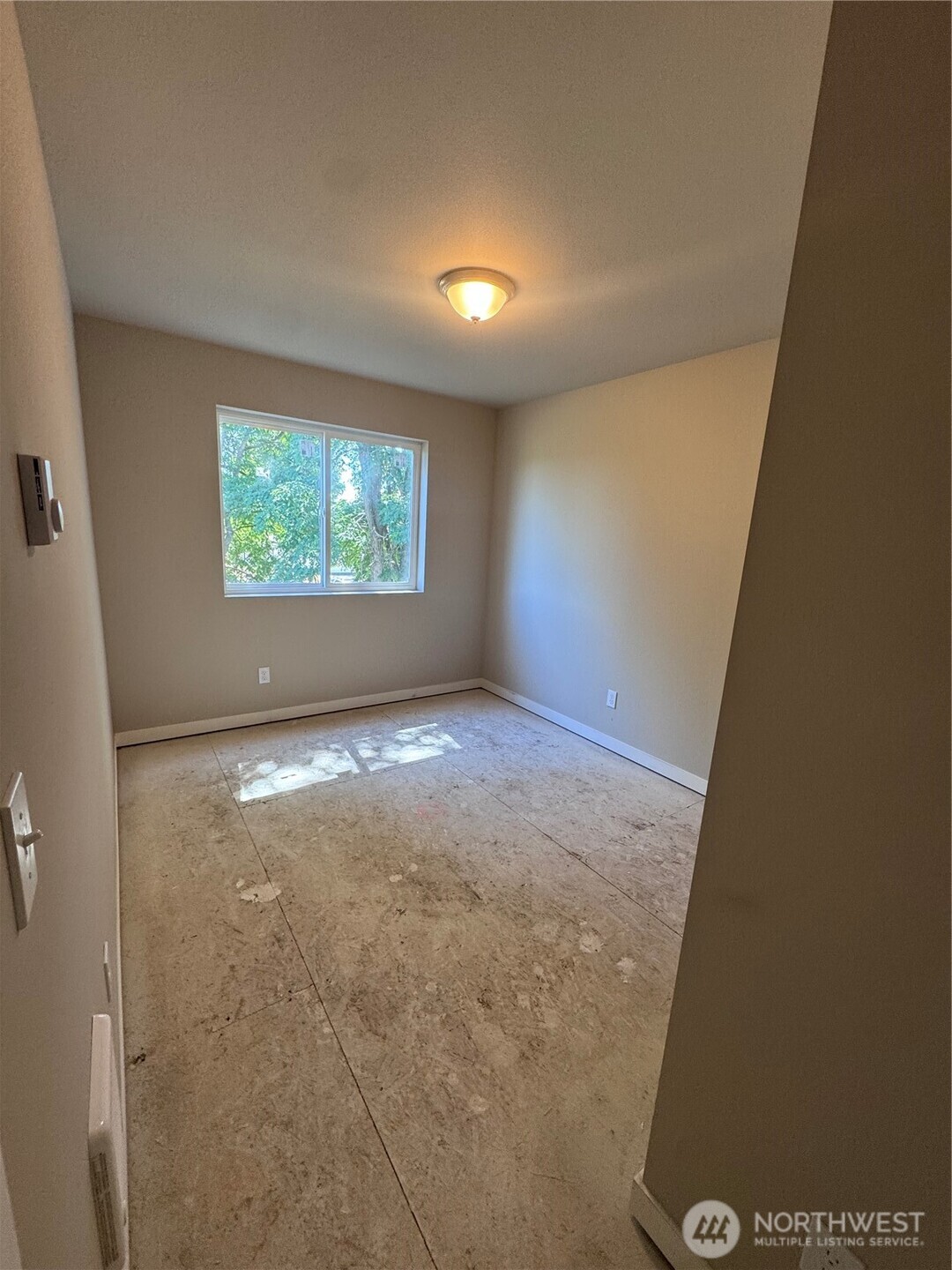 9512 Solberg Court Property Photo 10