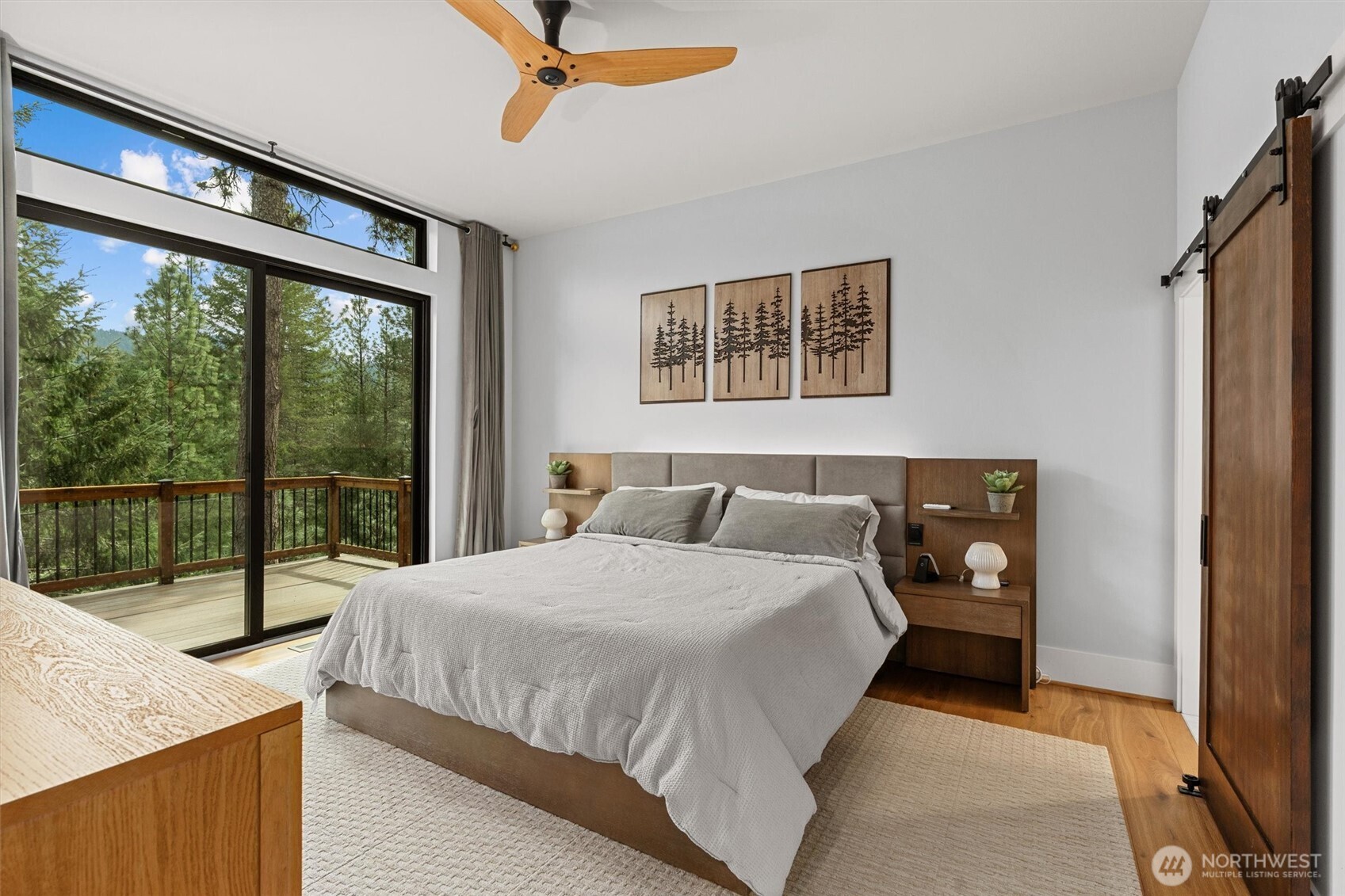 8836 Canal Road Property Photo 12