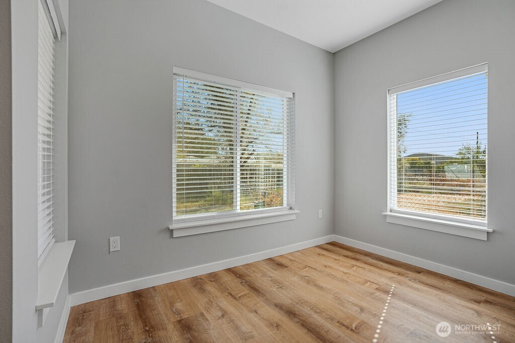 2133 W Peninsula Drive Property Photo 15
