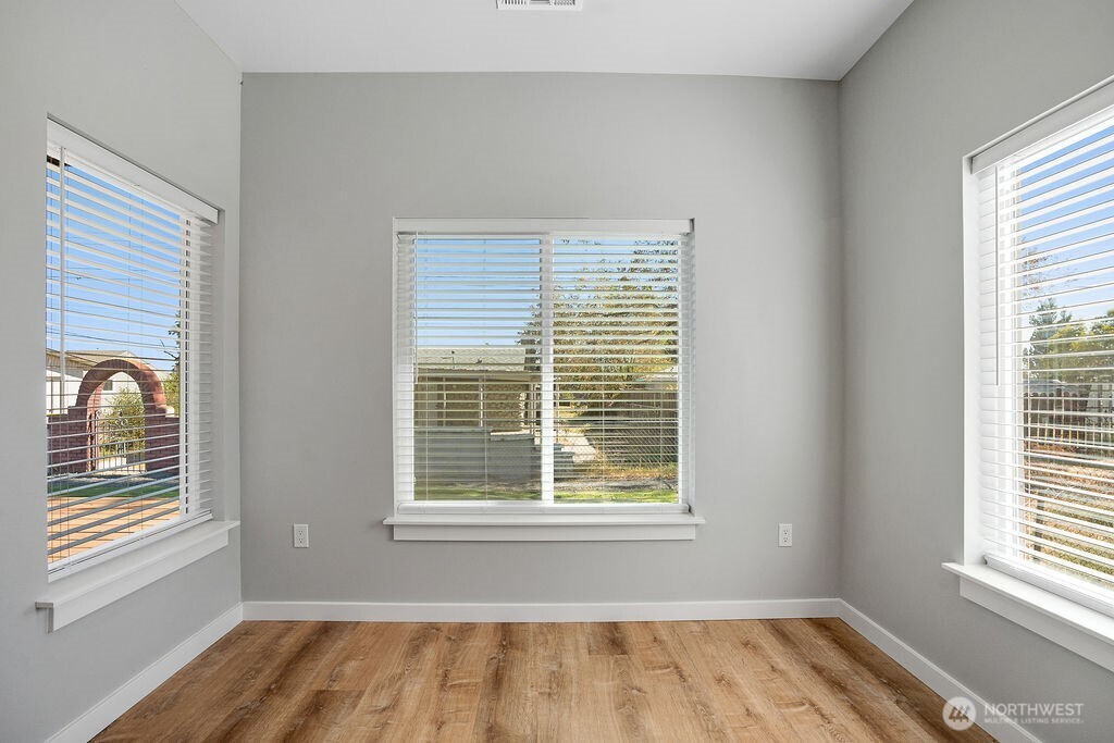 2133 W Peninsula Drive Property Photo 16