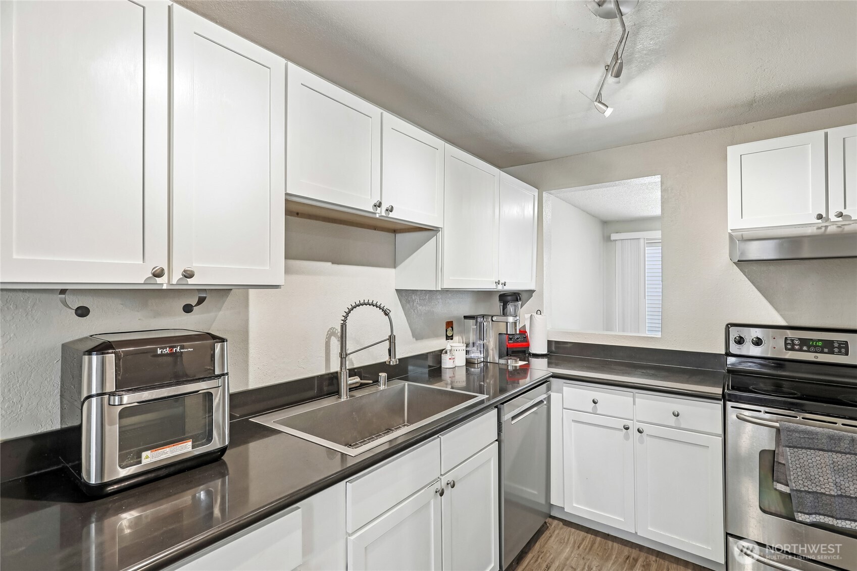 23801 12th Place 2103 Property Photo 6