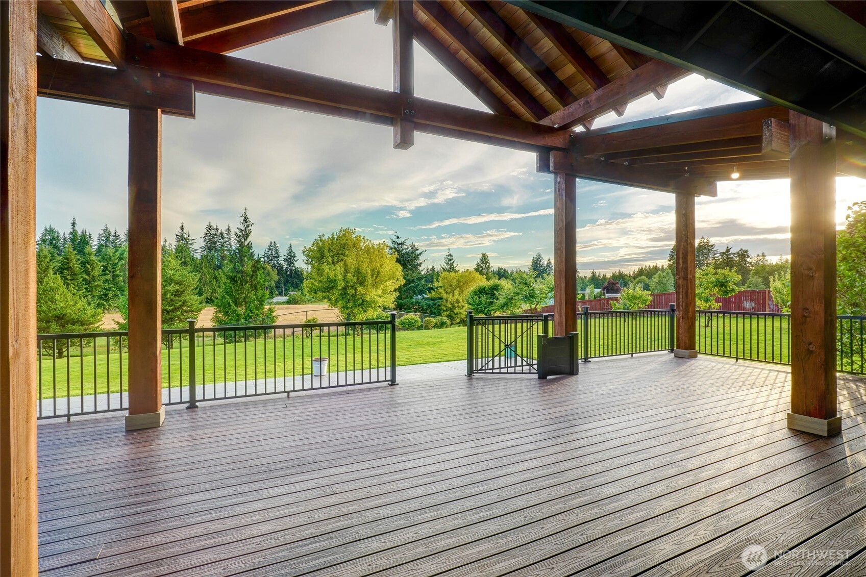 10920 233rd Street Property Photo 22