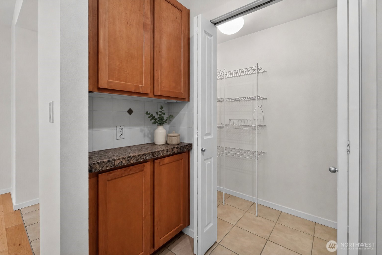 2901 Ne Blakeley 401 Property Photo 15