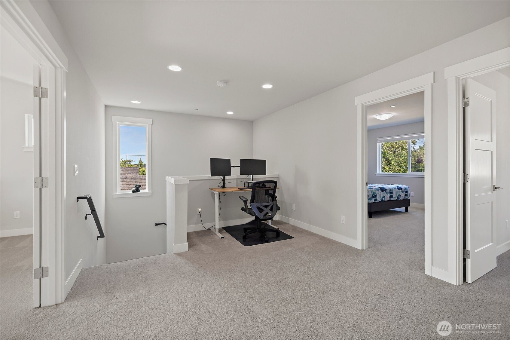 17115 11th Place B Property Photo 16