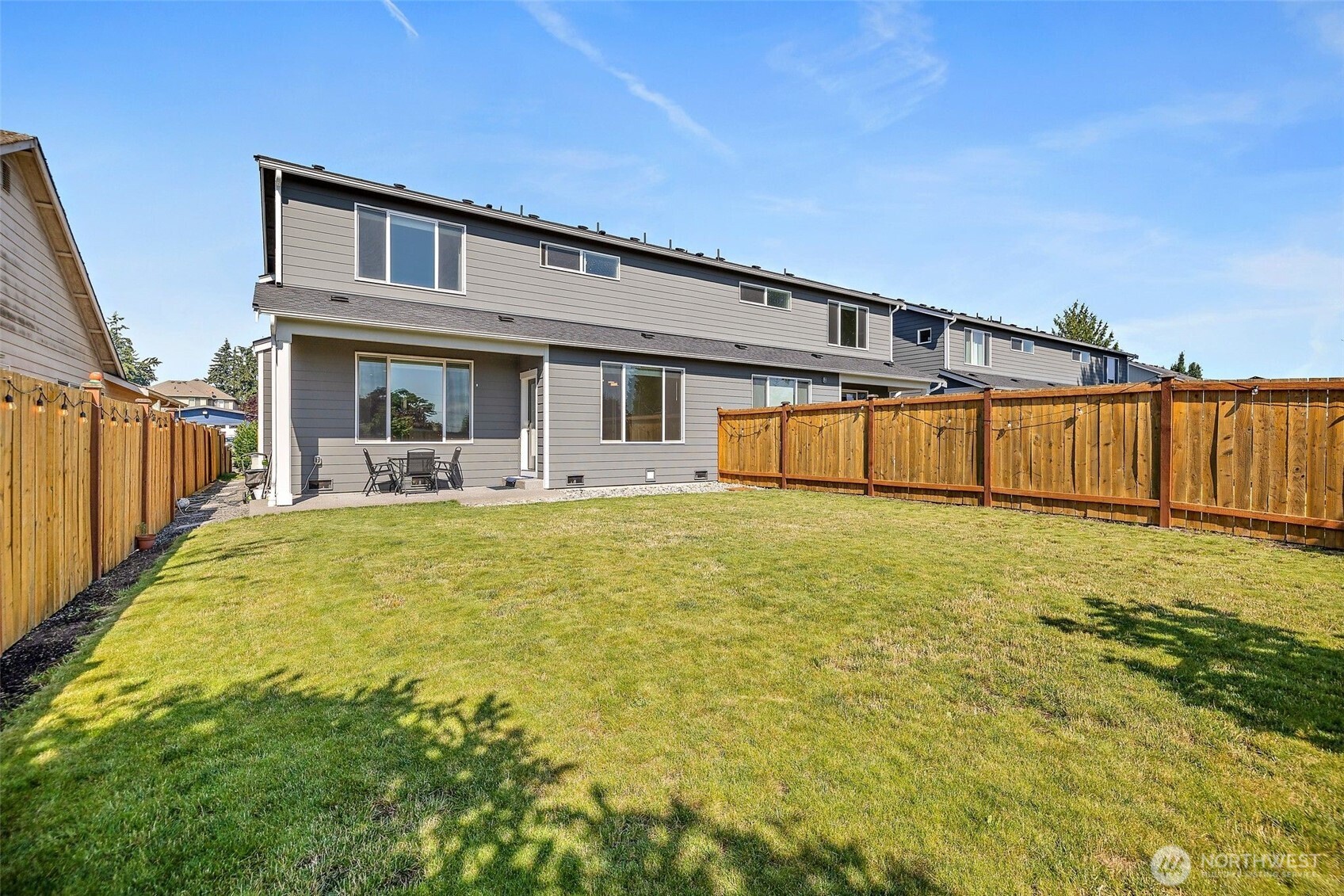 17115 11th Place B Property Photo 24