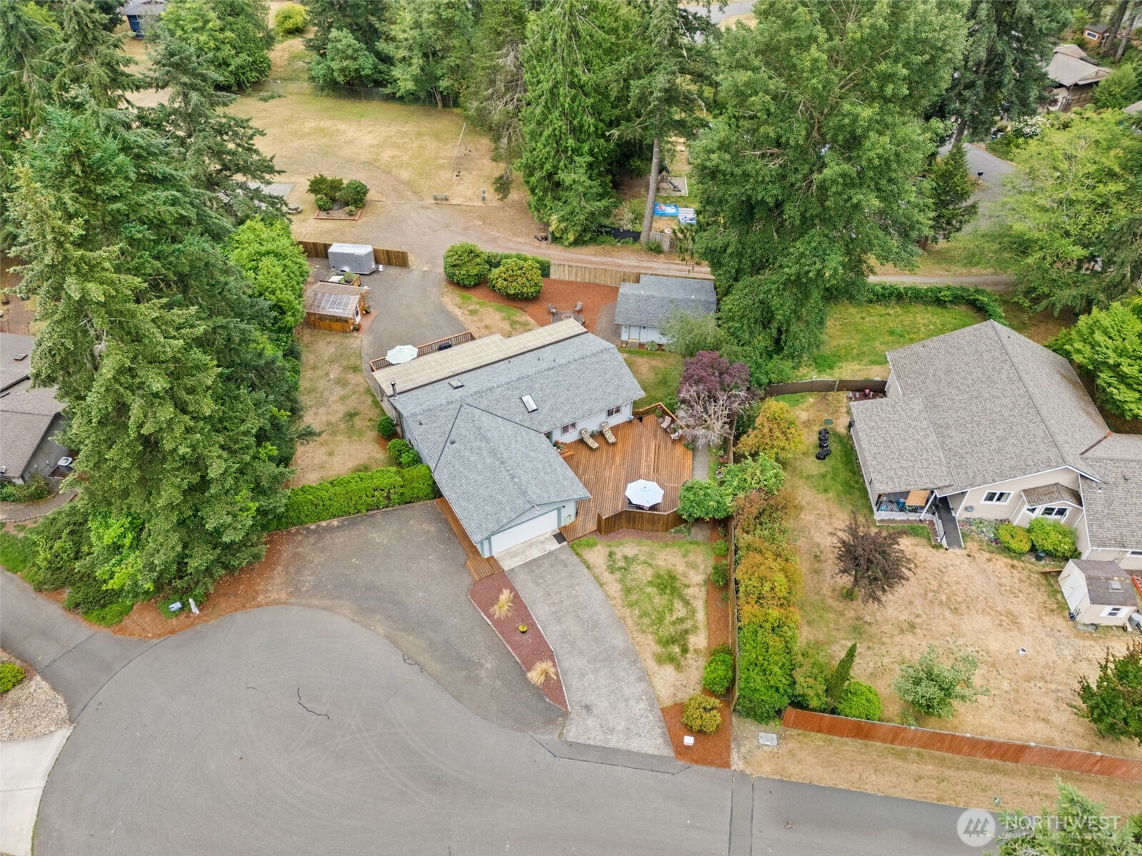 140 Ne Rainier Place Property Photo 1