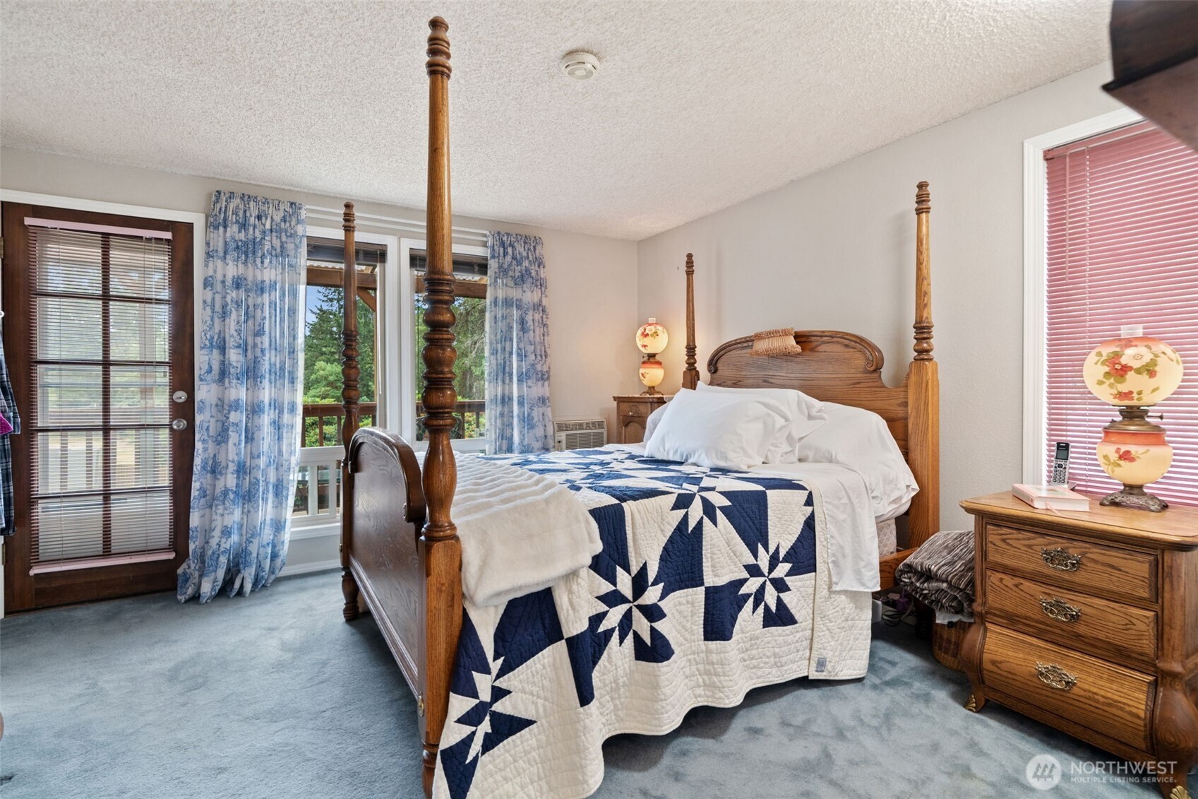 140 Ne Rainier Place Property Photo 12