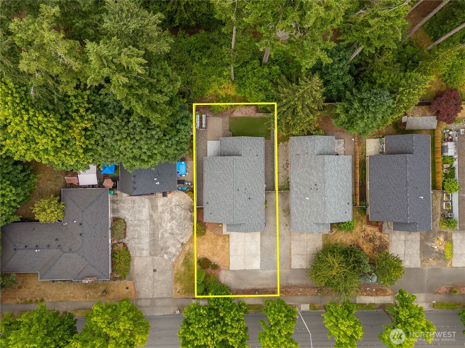 3320 College Street Property Photo 34