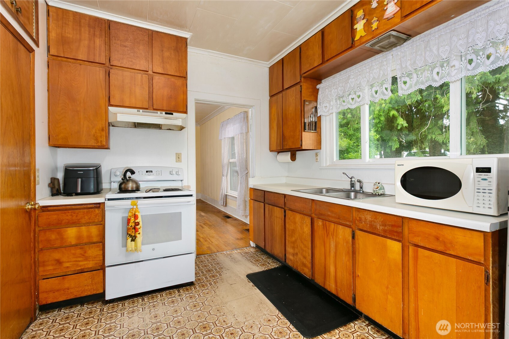 1424 S 45th Street Property Photo 23