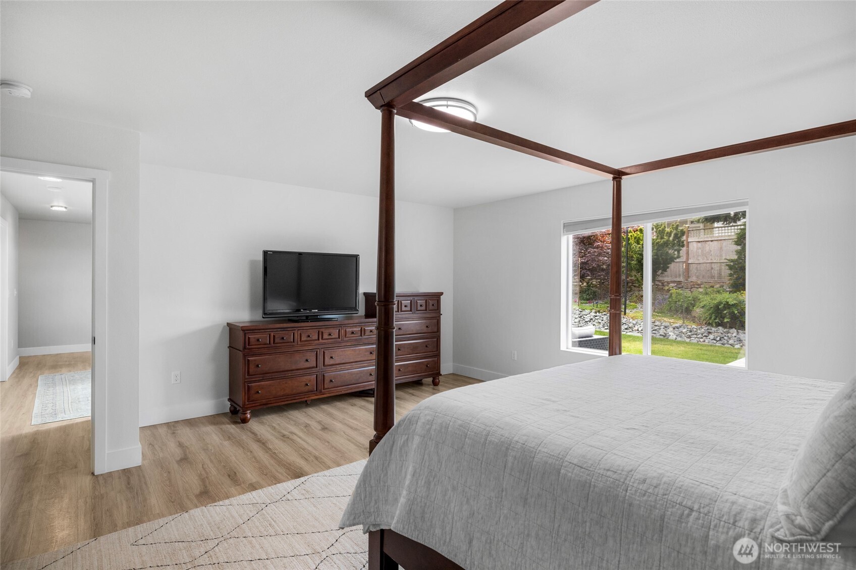 557 Fort Ebey Road Property Photo 9