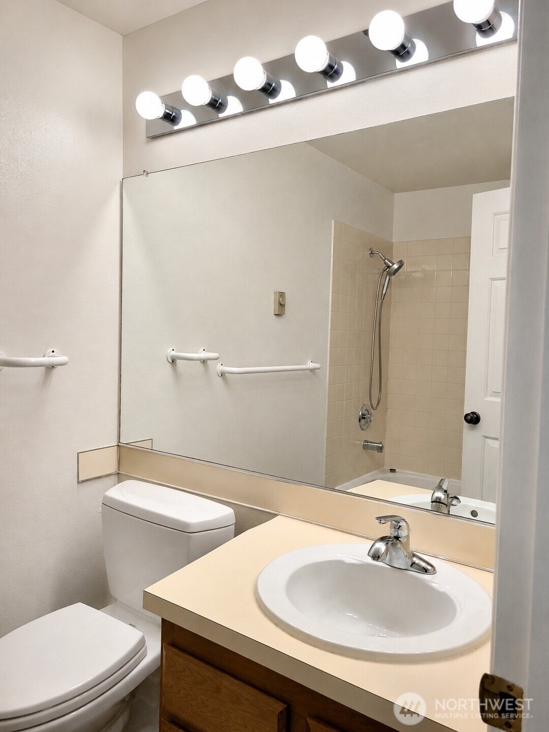 15209 Sunwood Boulevard B36 Property Photo 13