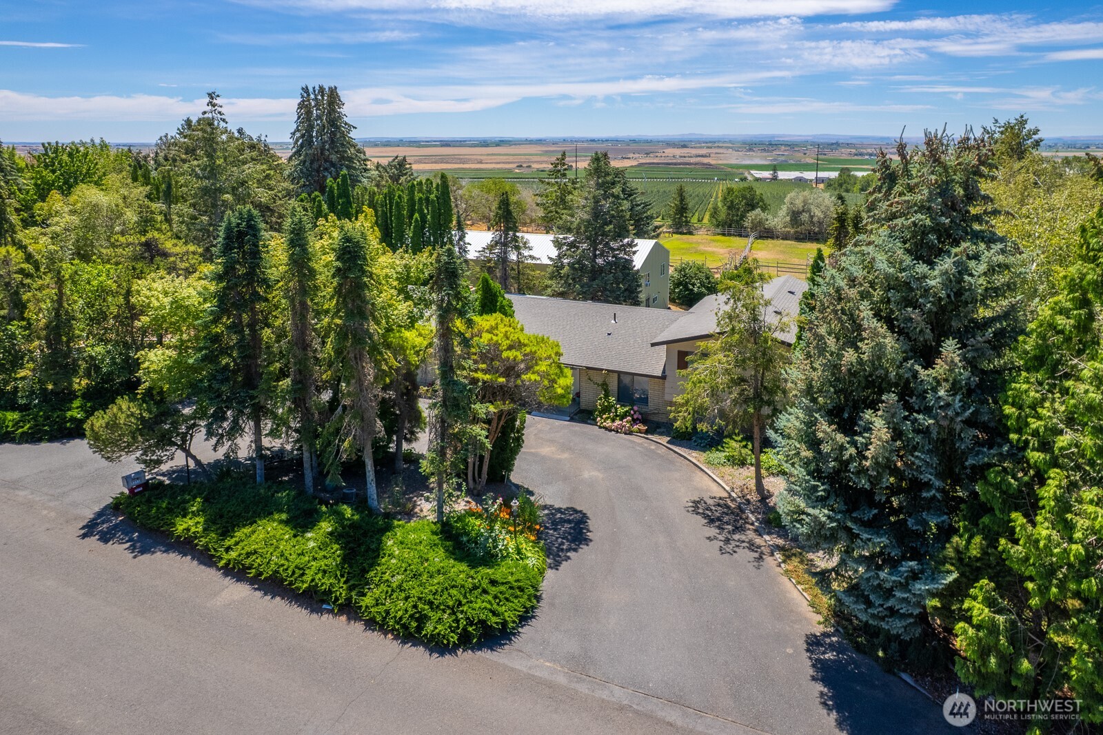5255 Nw Painted Hills Drive Property Photo 6