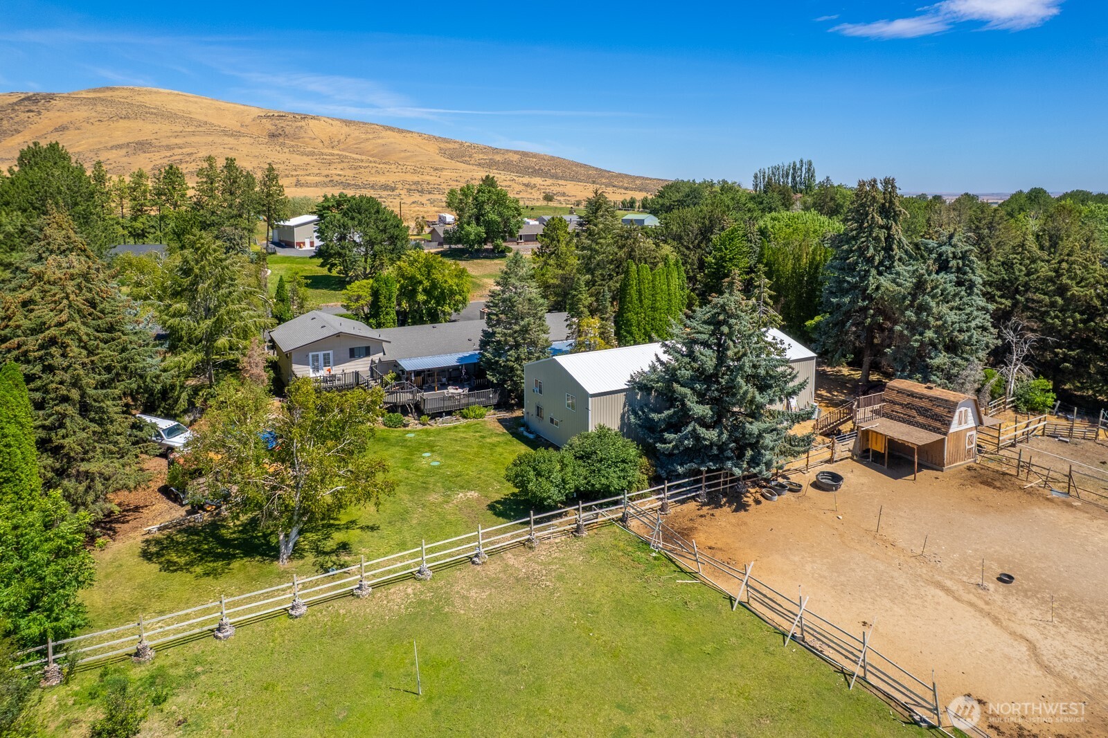 5255 Nw Painted Hills Drive Property Photo 10