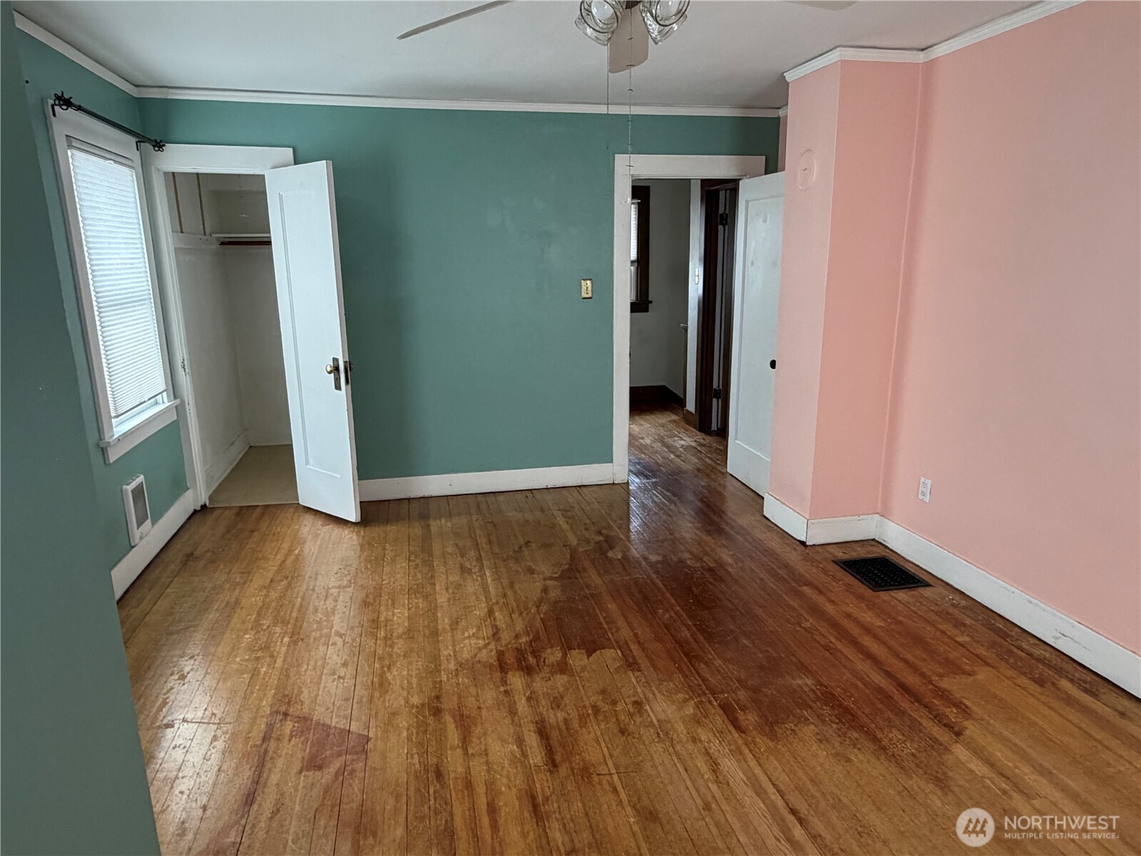 409 N Jefferson Street Property Photo 37