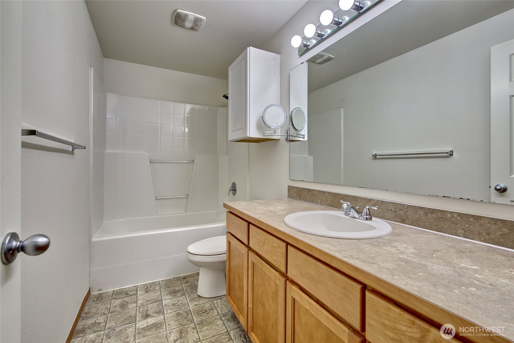 7812 29th Place Property Photo 16