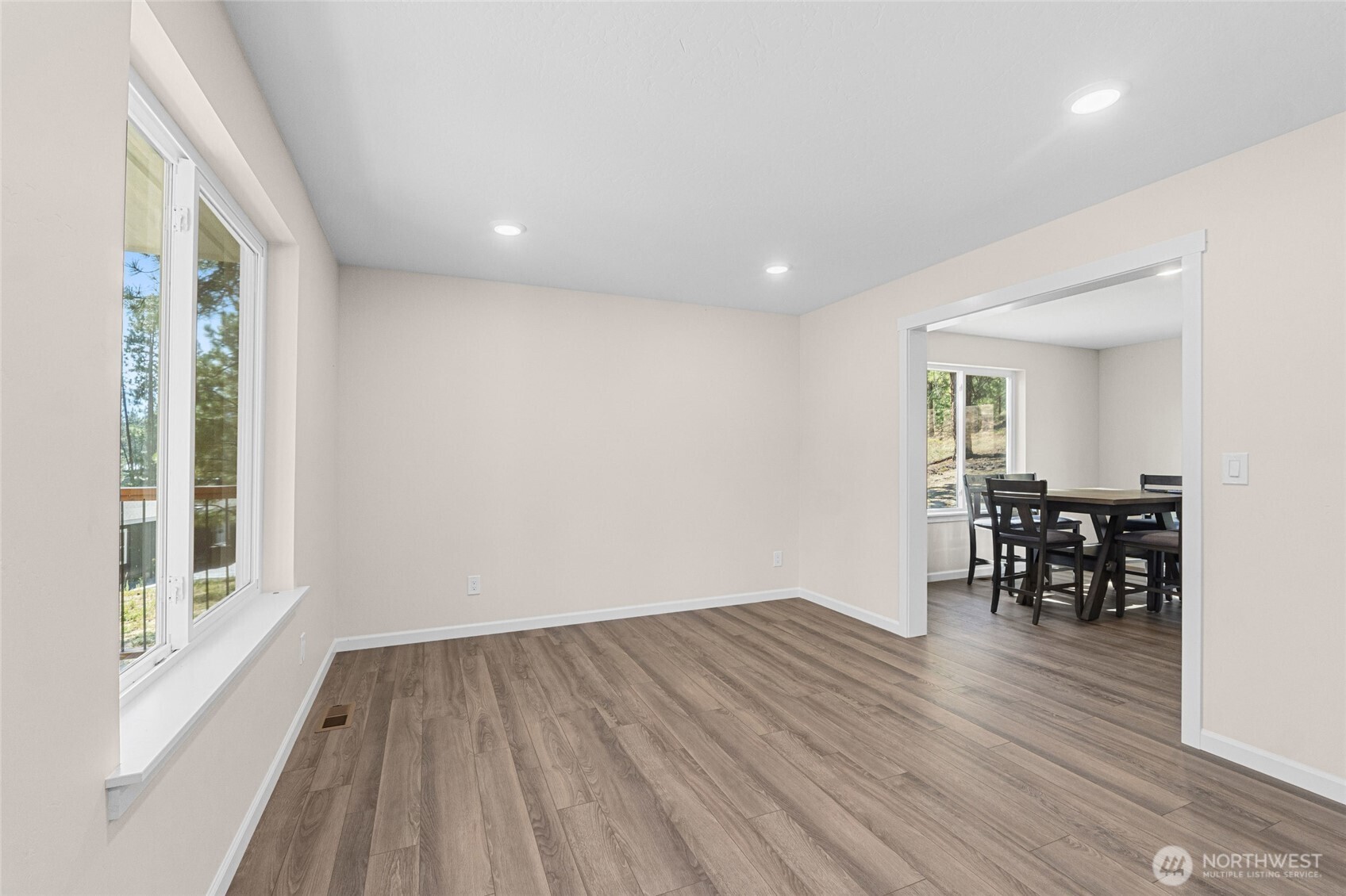 1320 Buckley Way Property Photo 6