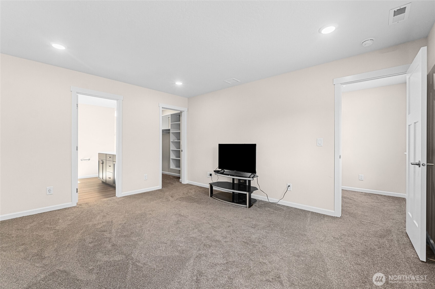 1320 Buckley Way Property Photo 17
