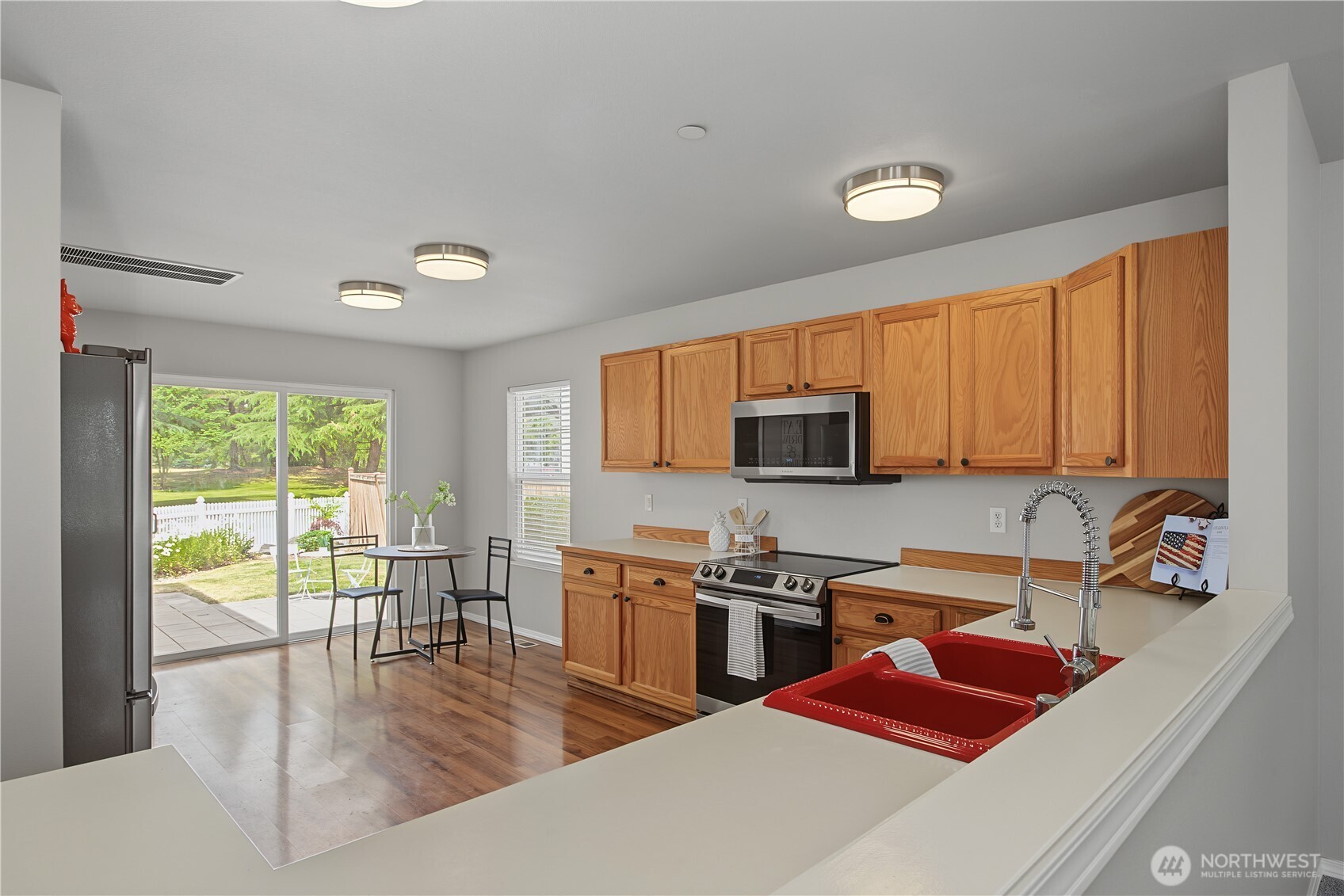 2292 Palisade Boulevard Property Photo 9