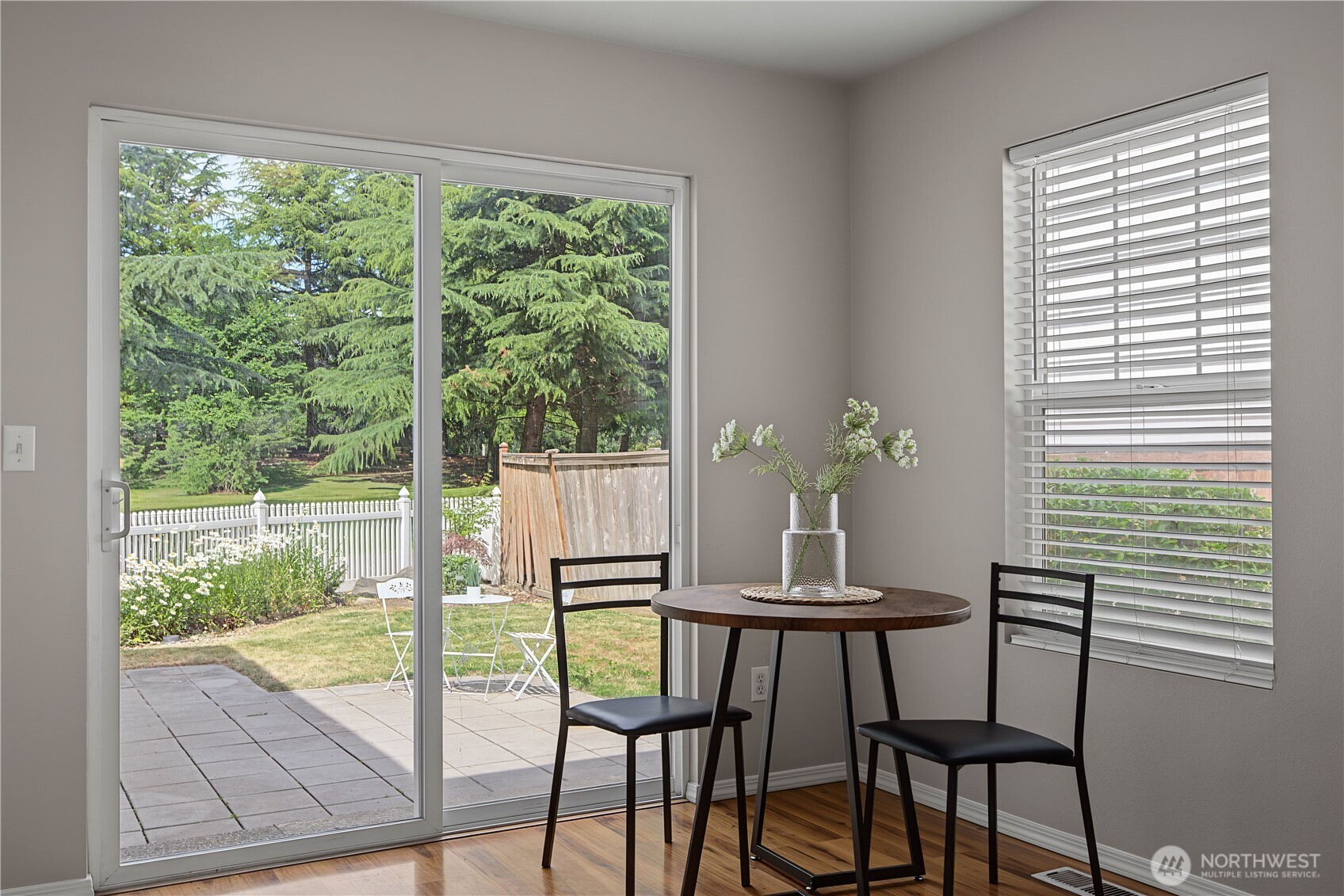 2292 Palisade Boulevard Property Photo 10