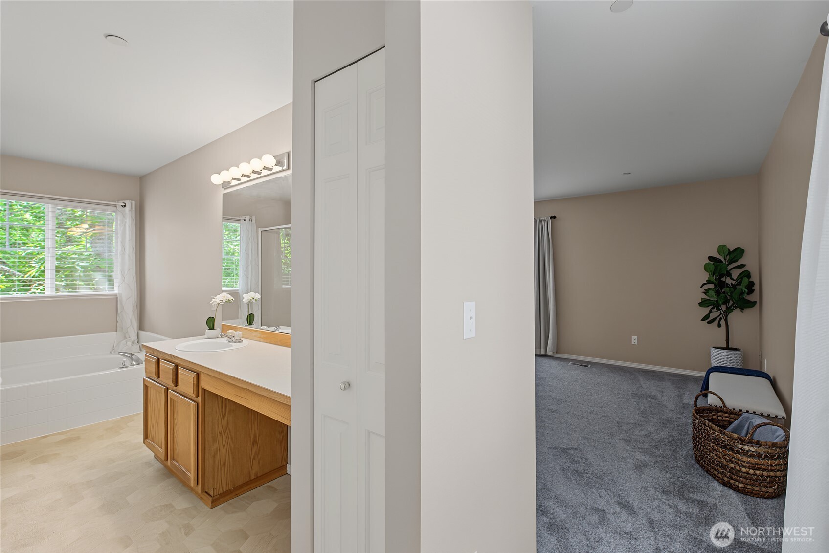 2292 Palisade Boulevard Property Photo 26