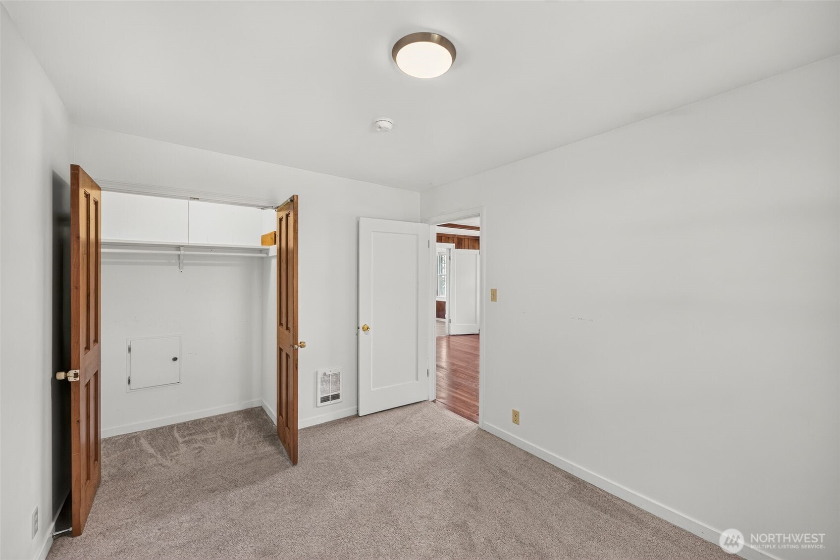 4417 Seahurst Avenue Property Photo 17