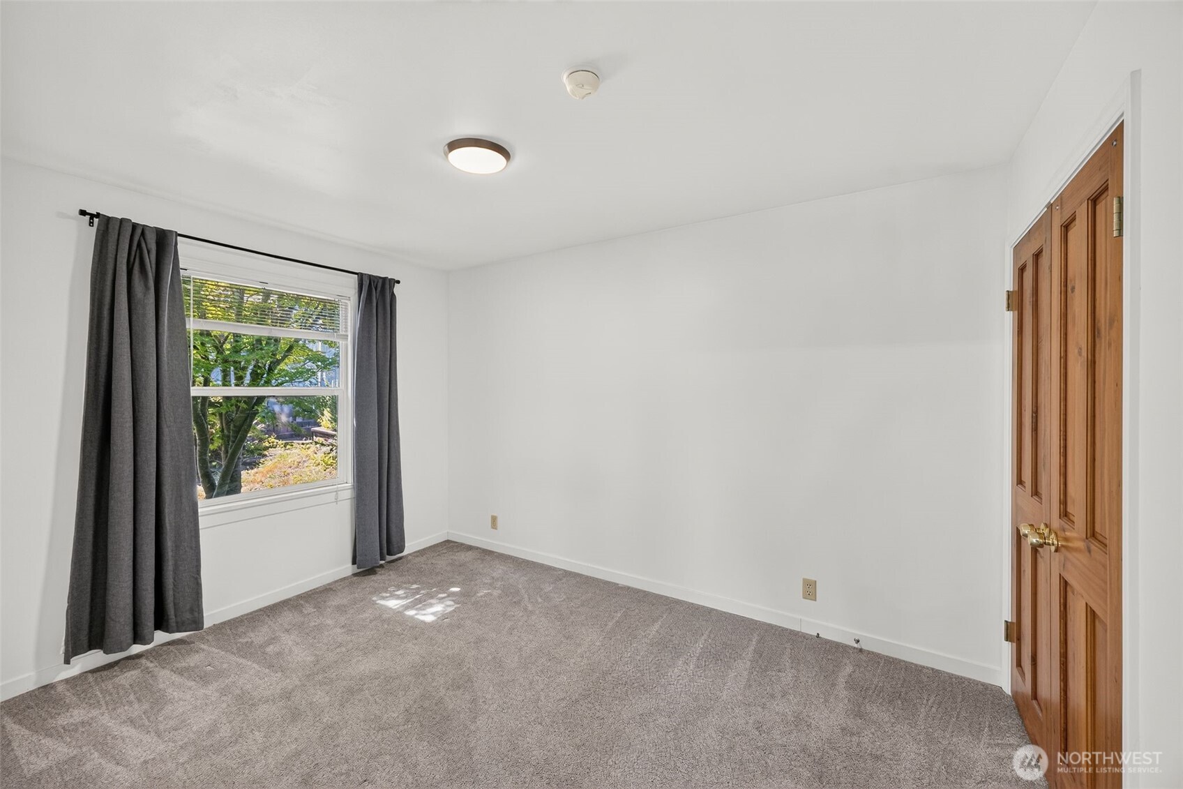 4417 Seahurst Avenue Property Photo 20